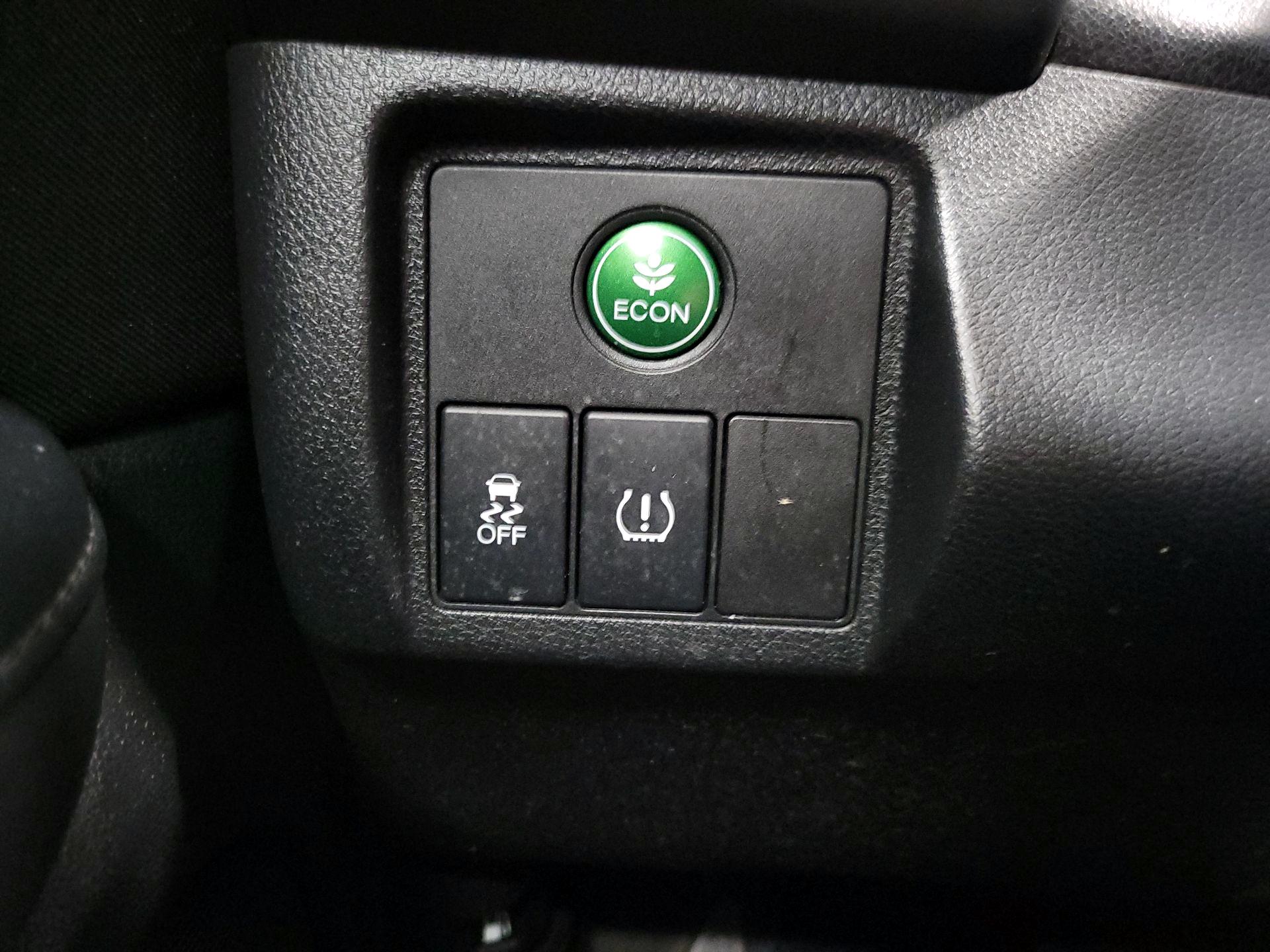 Thumbnail: 2018 Honda HR-V - 13