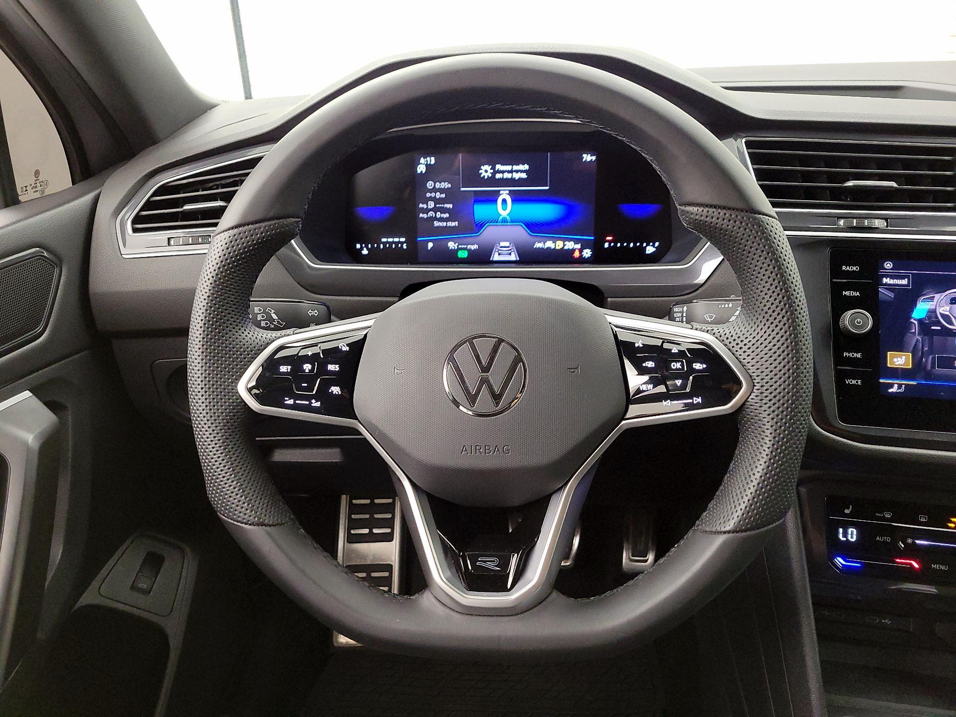 Thumbnail: 2024 Volkswagen Tiguan - 10