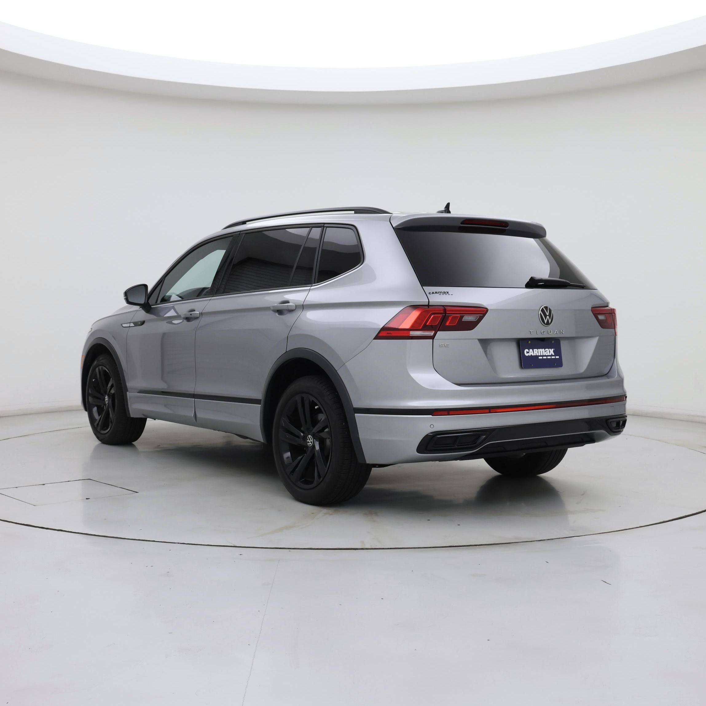 Thumbnail: 2024 Volkswagen Tiguan - 2