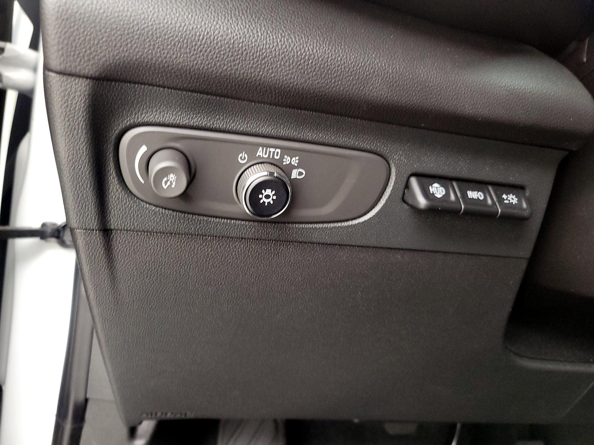 Thumbnail: 2023 Buick Envision - 13