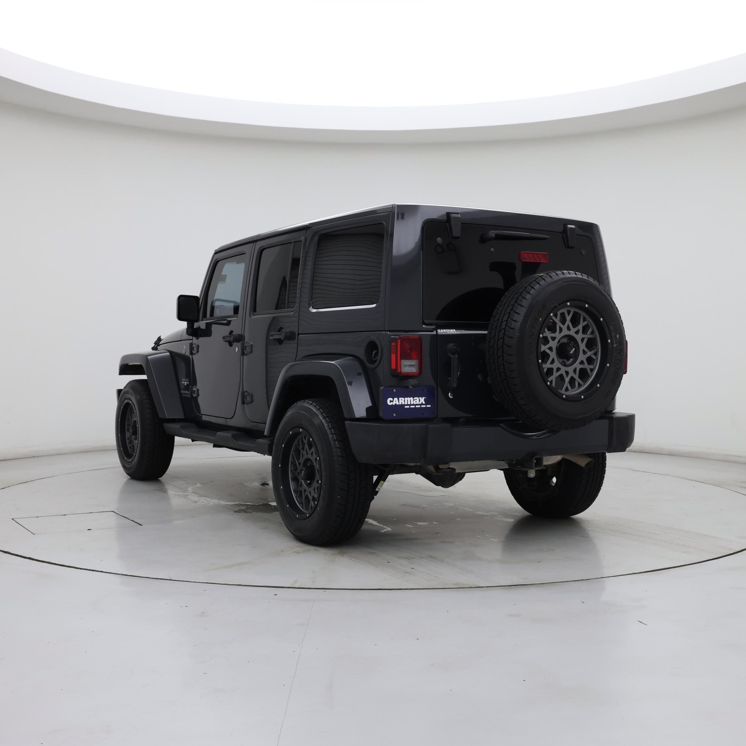 Thumbnail: 2017 Jeep Wrangler - 2