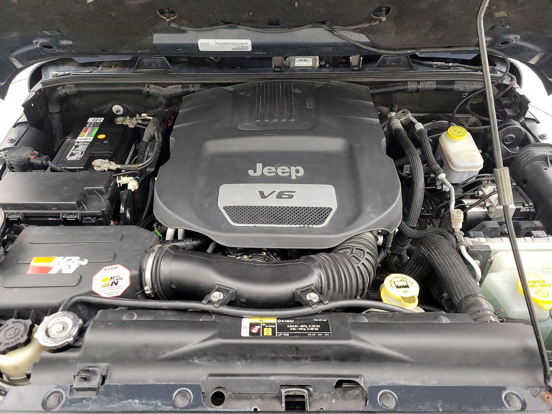 Thumbnail: 2017 Jeep Wrangler - 19