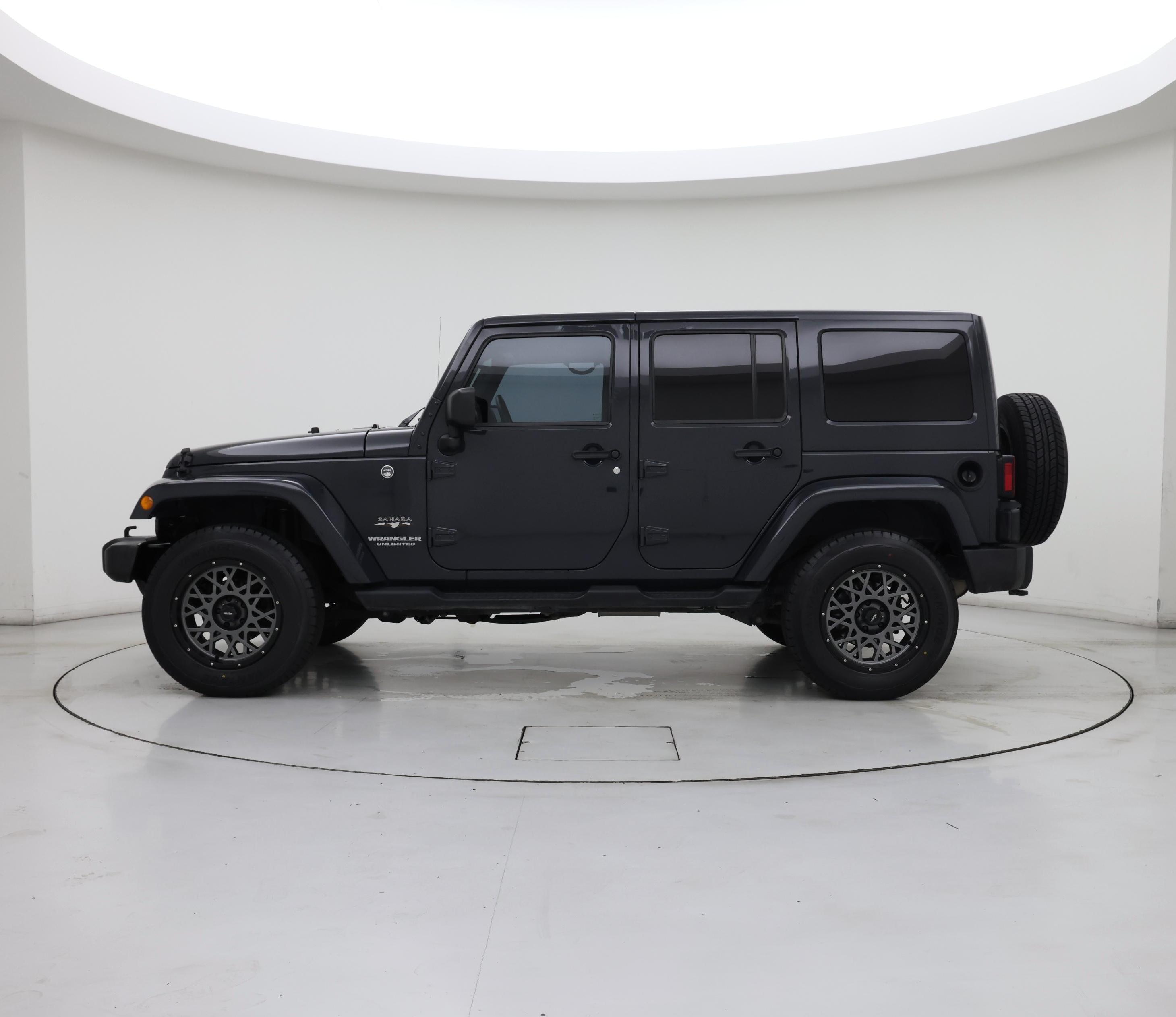 Thumbnail: 2017 Jeep Wrangler - 3