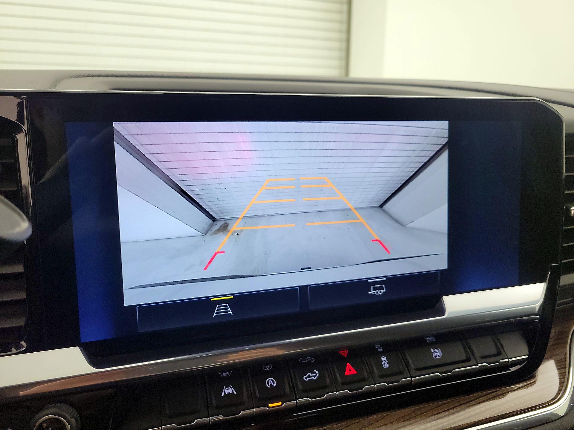 Thumbnail: 2023 Chevrolet Silverado 1500 - 14