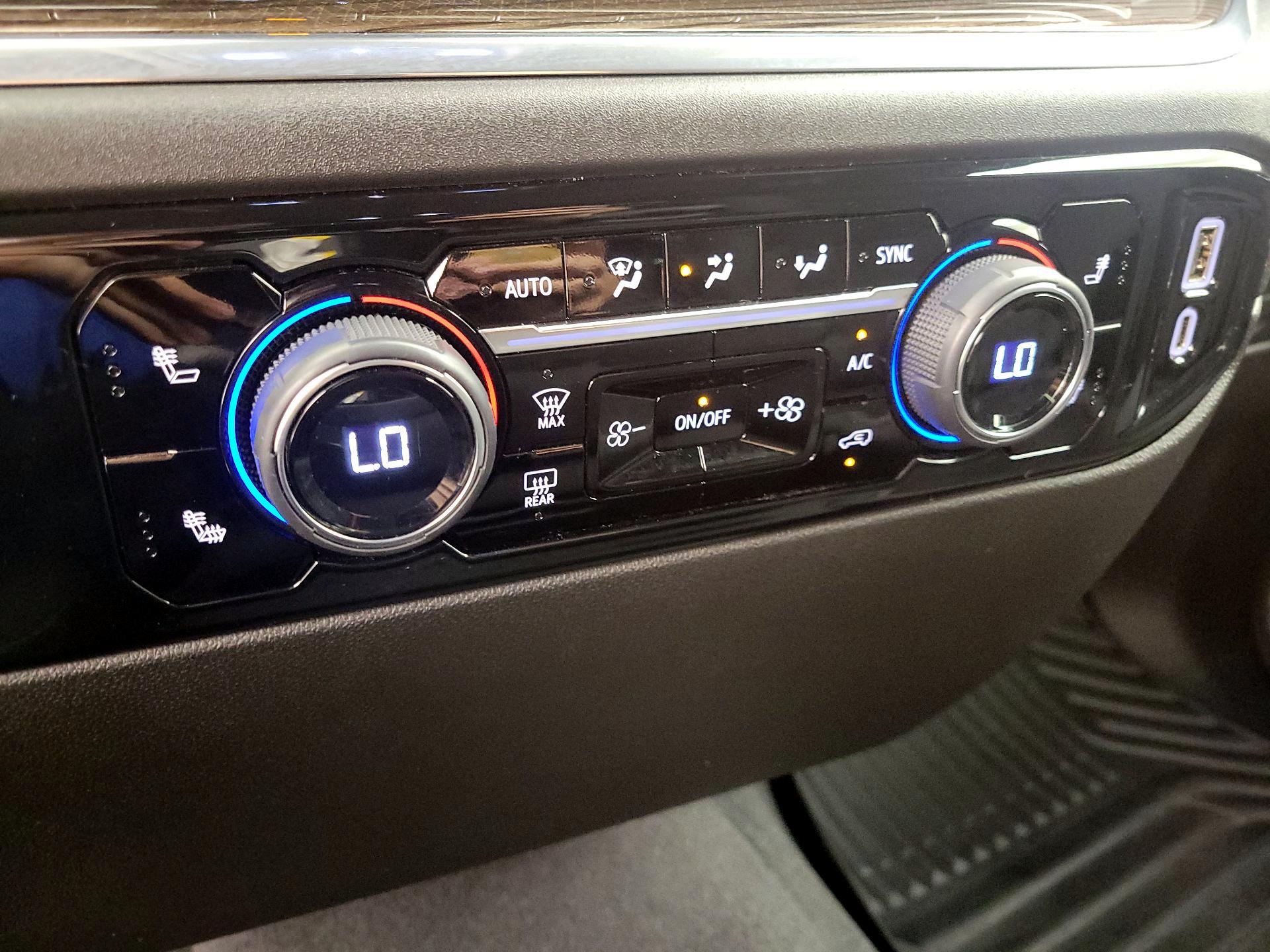 Thumbnail: 2023 Chevrolet Silverado 1500 - 16