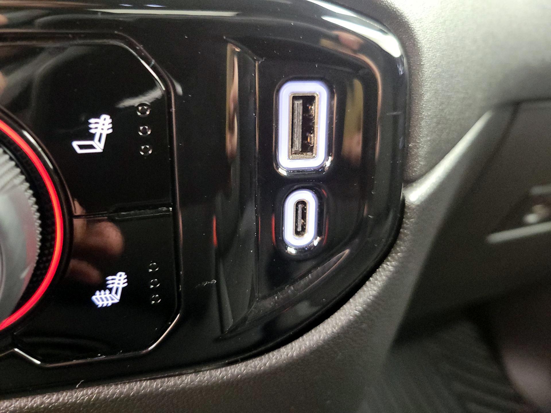 Thumbnail: 2023 Chevrolet Silverado 1500 - 18