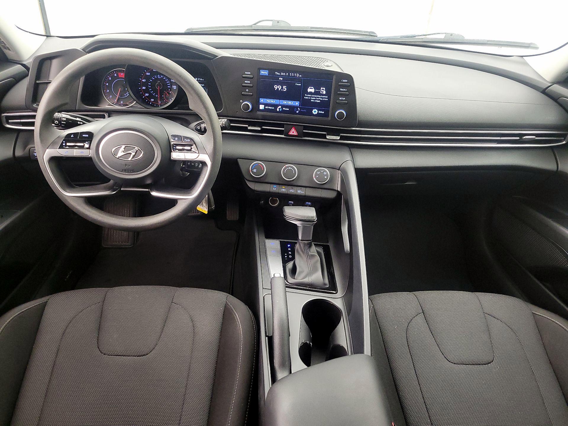 Thumbnail: 2022 Hyundai Elantra - 9