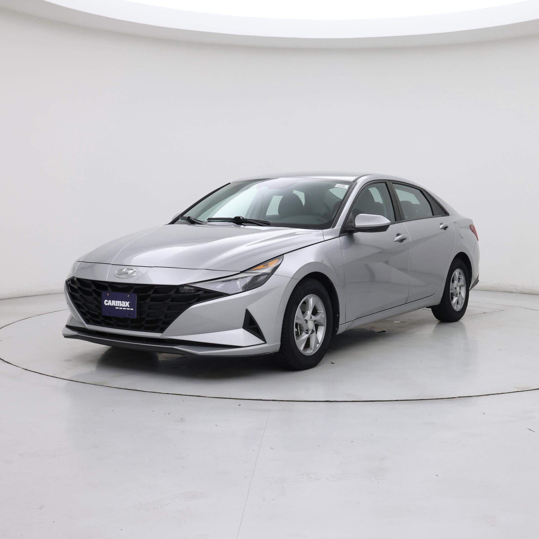 Thumbnail: 2022 Hyundai Elantra - 4