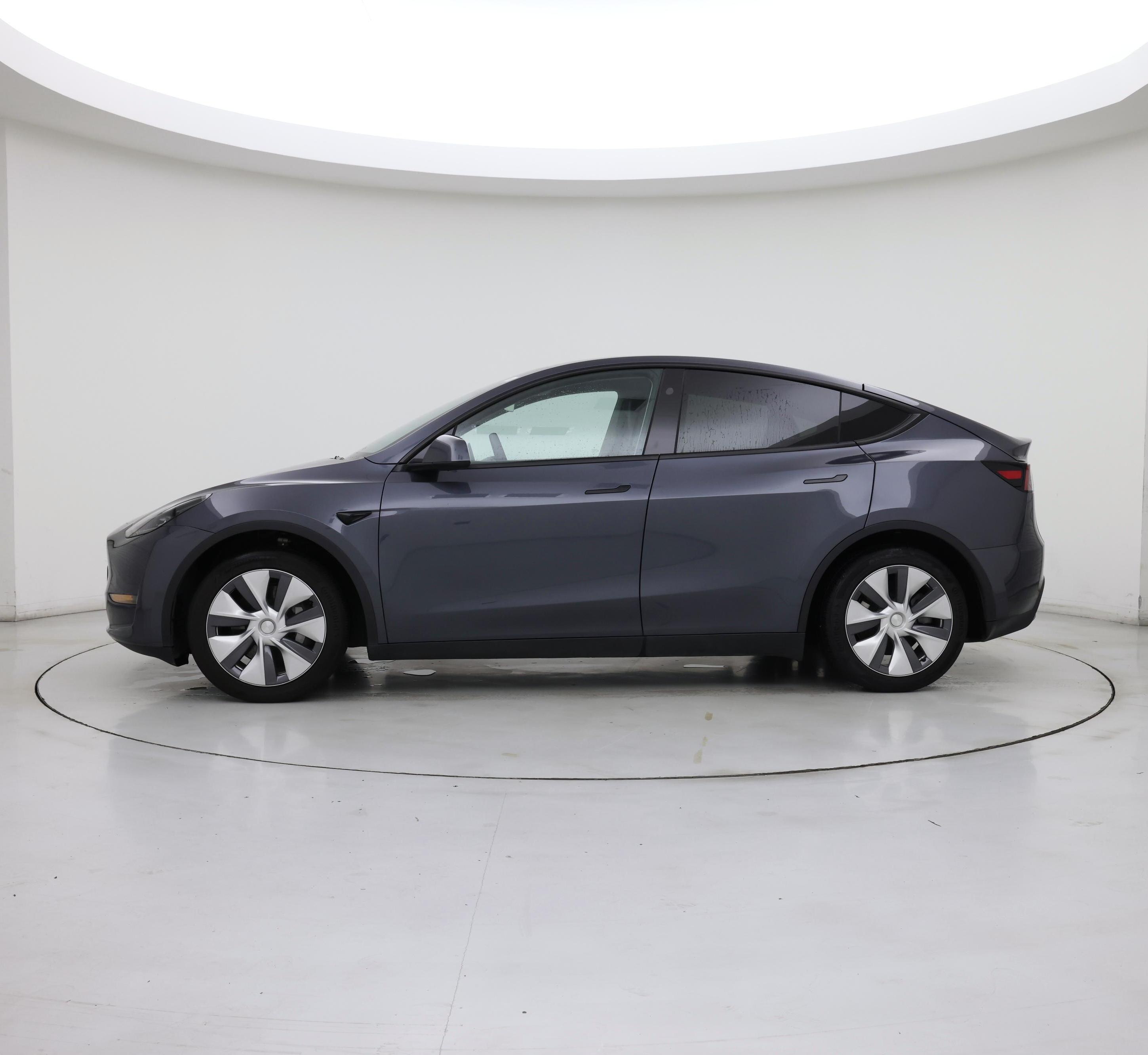 Thumbnail: 2023 Tesla Model Y - 3