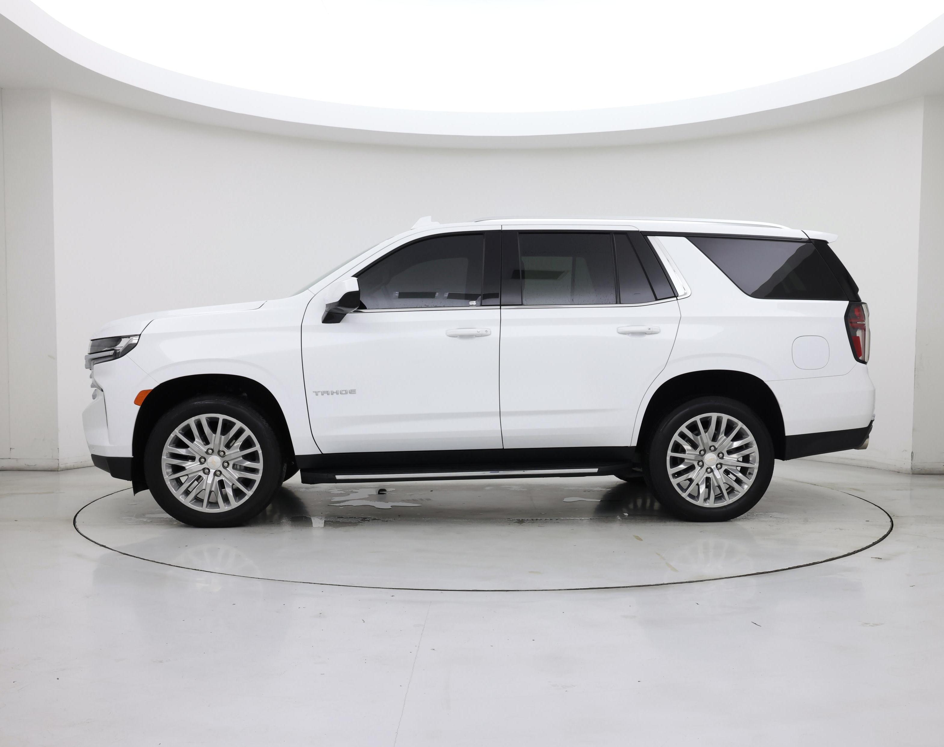 Thumbnail: 2024 Chevrolet Tahoe - 3