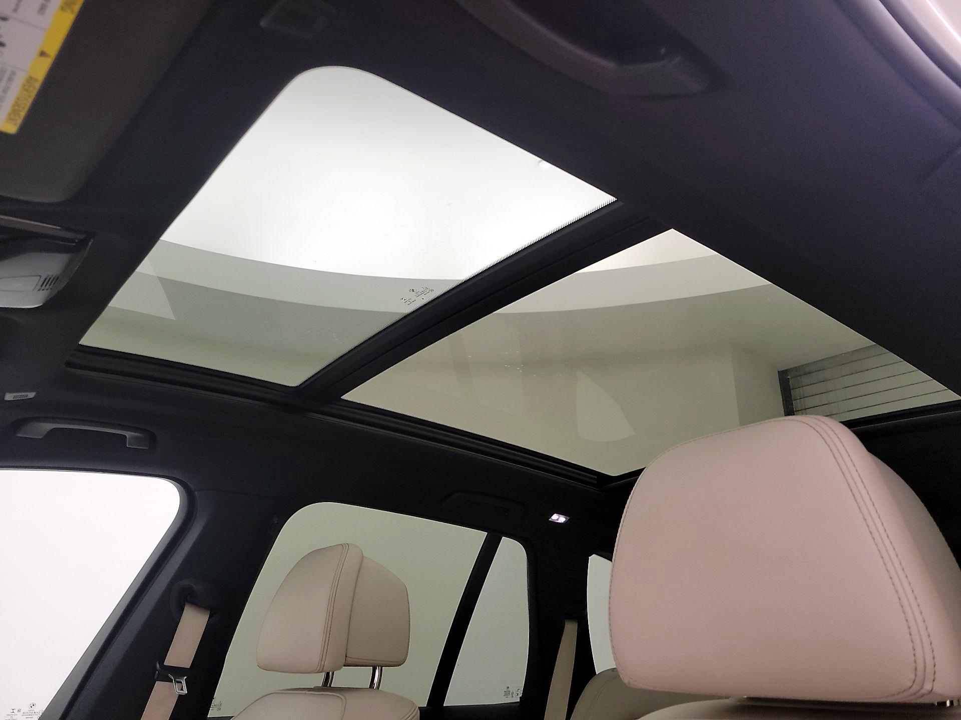 Thumbnail: 2021 BMW X5 - 20