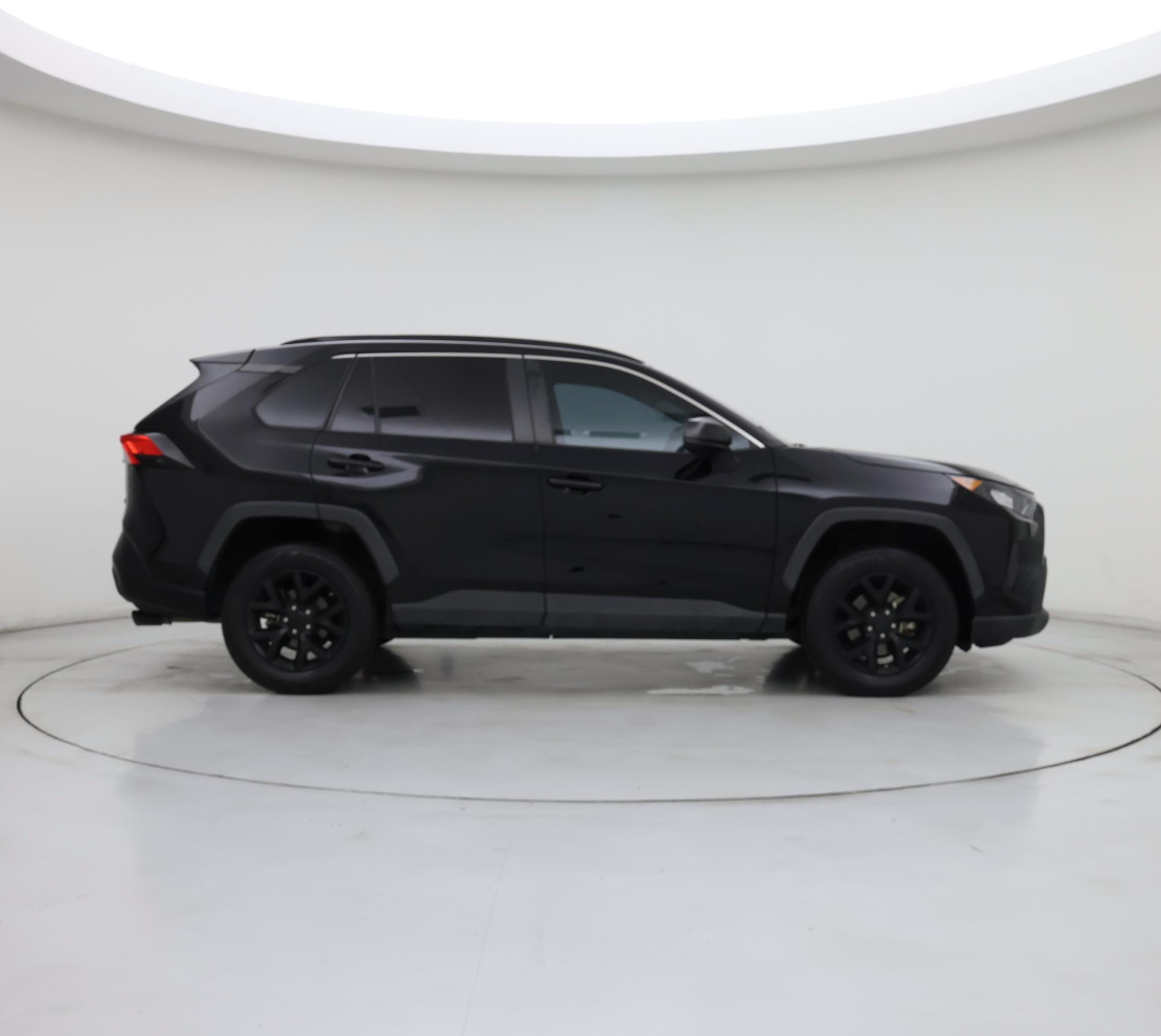 Thumbnail: 2021 Toyota RAV4 - 7