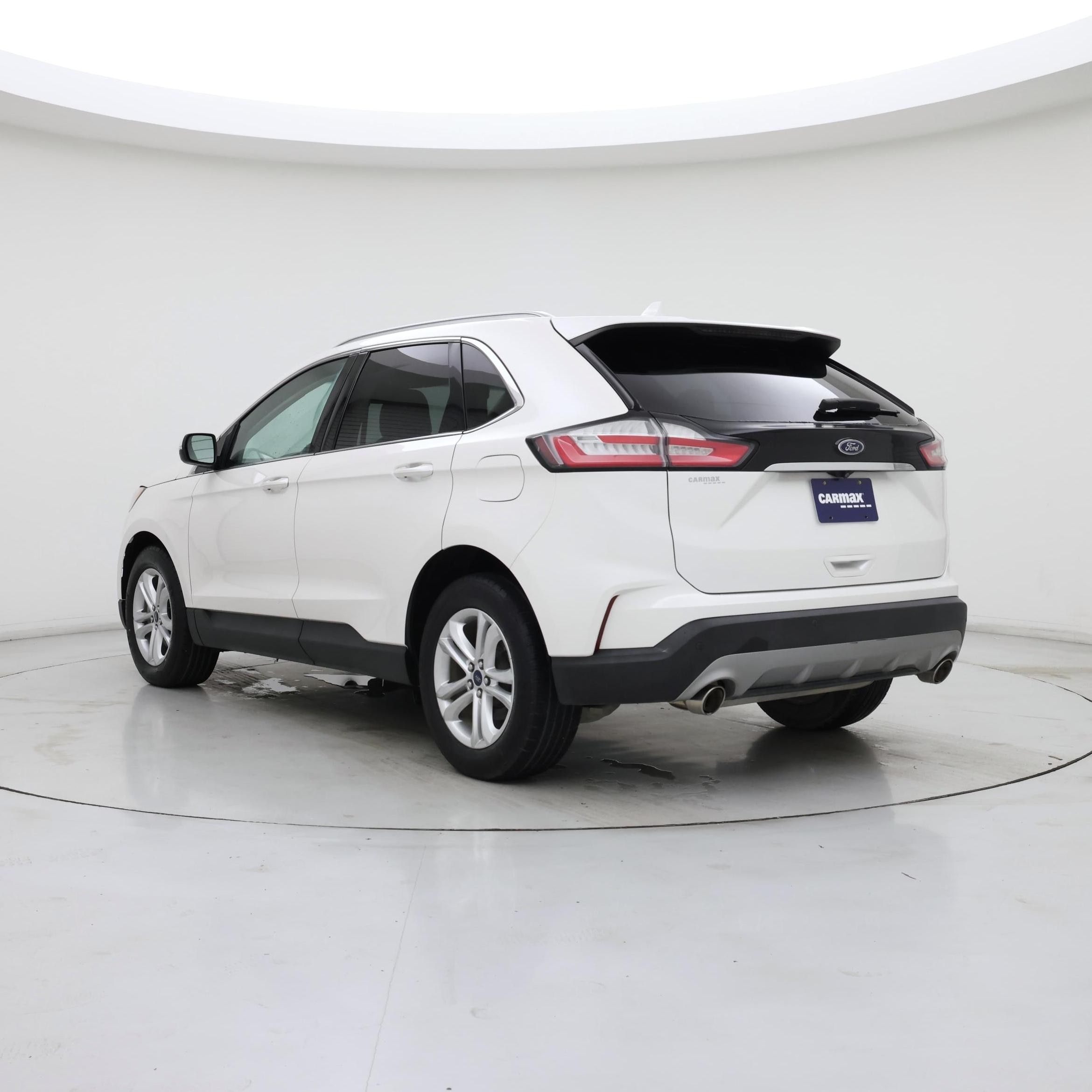 Thumbnail: 2019 Ford Edge - 2