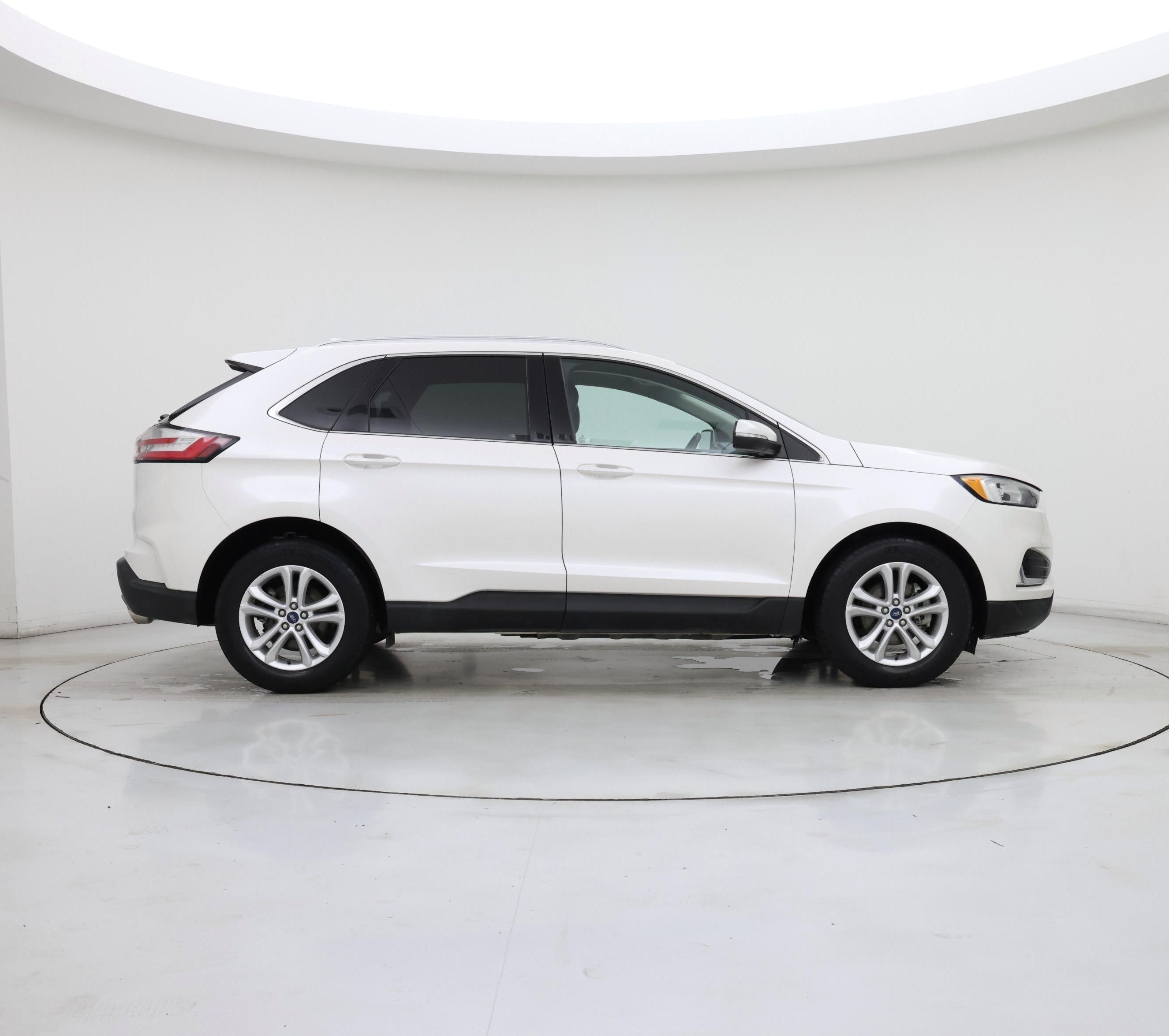 Thumbnail: 2019 Ford Edge - 7