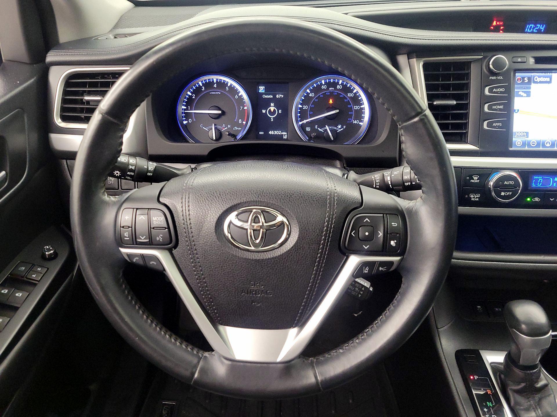 Thumbnail: 2018 Toyota Highlander - 10