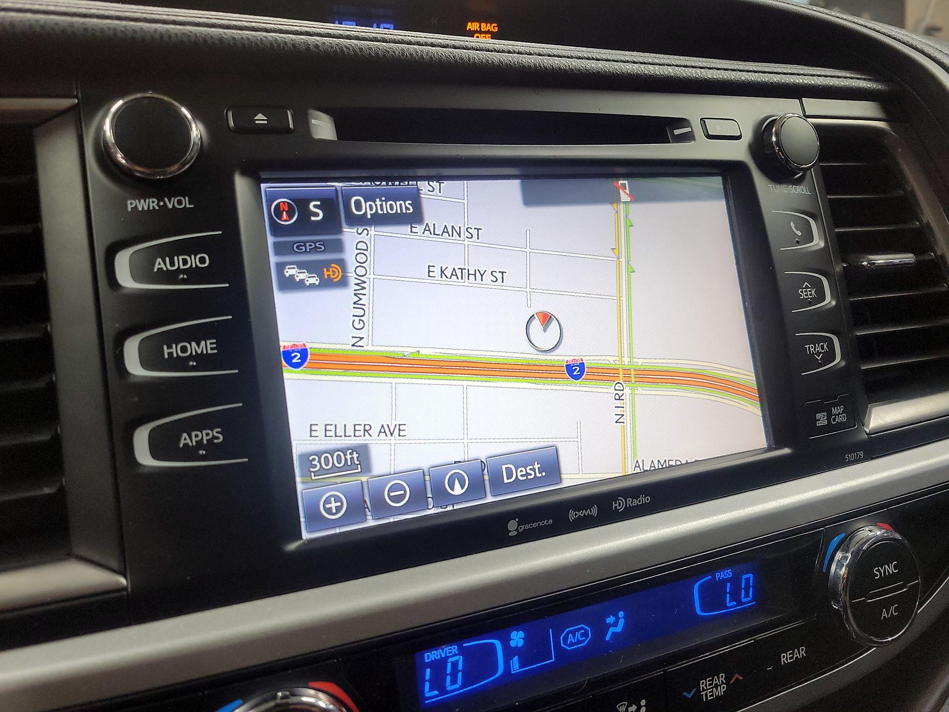 Thumbnail: 2018 Toyota Highlander - 14