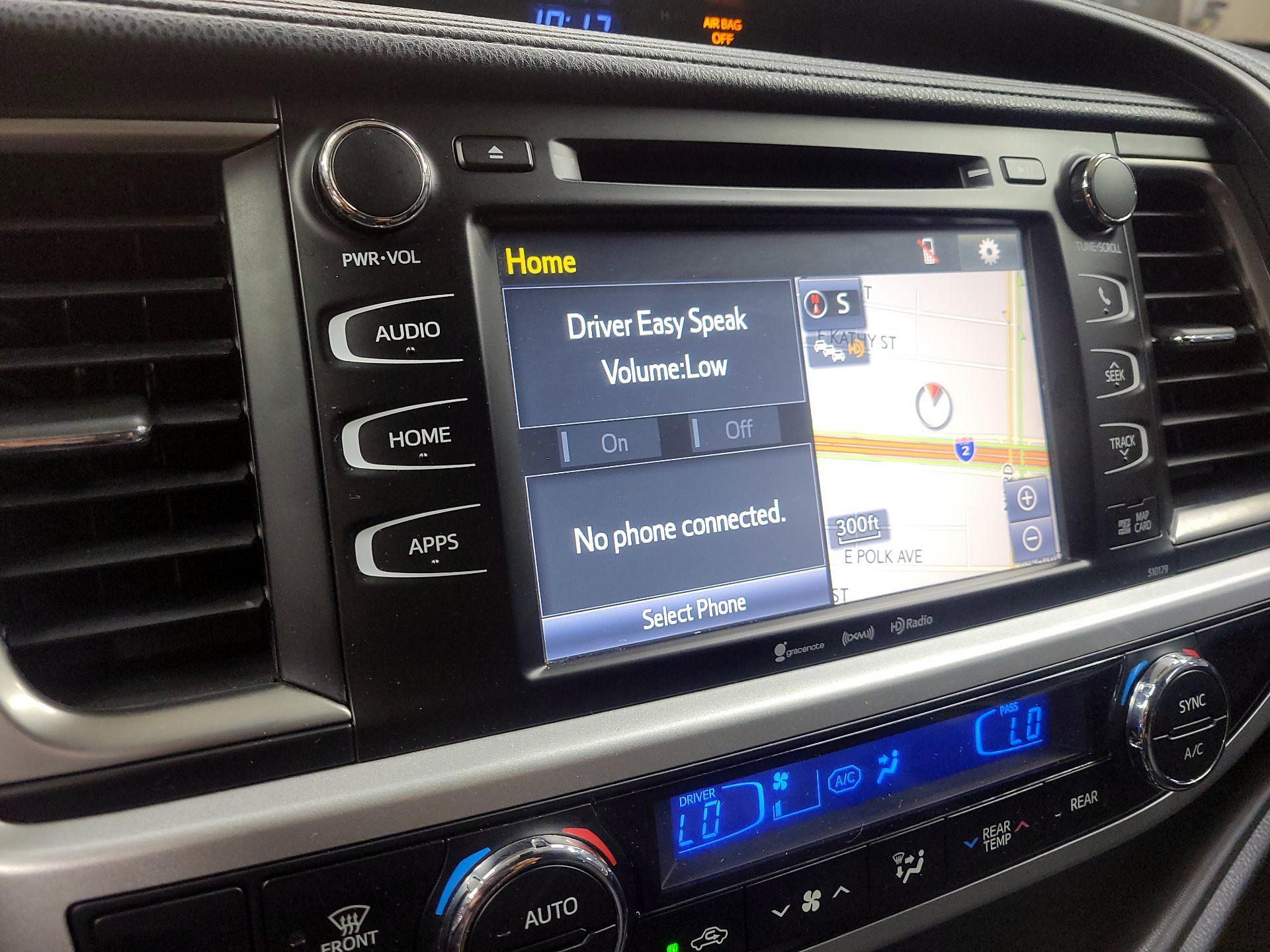 Thumbnail: 2018 Toyota Highlander - 16