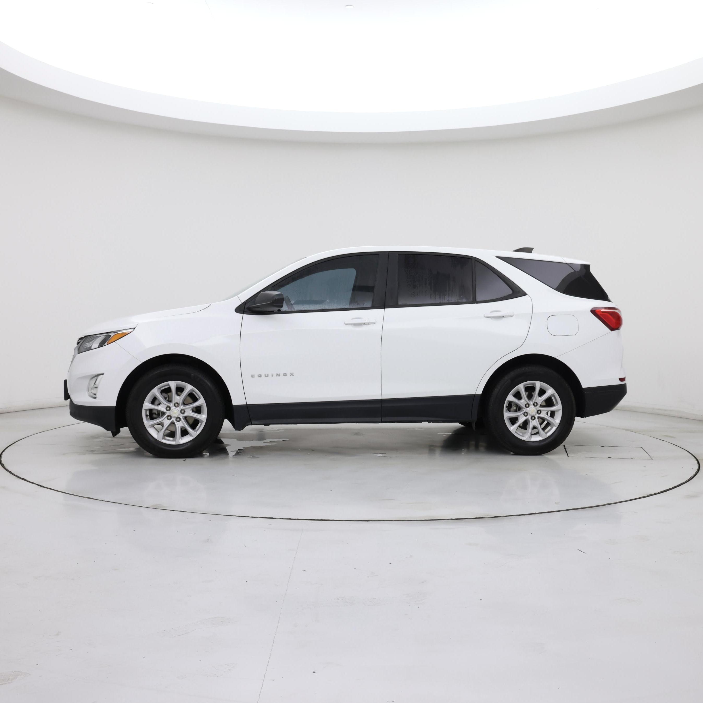 Thumbnail: 2020 Chevrolet Equinox - 3