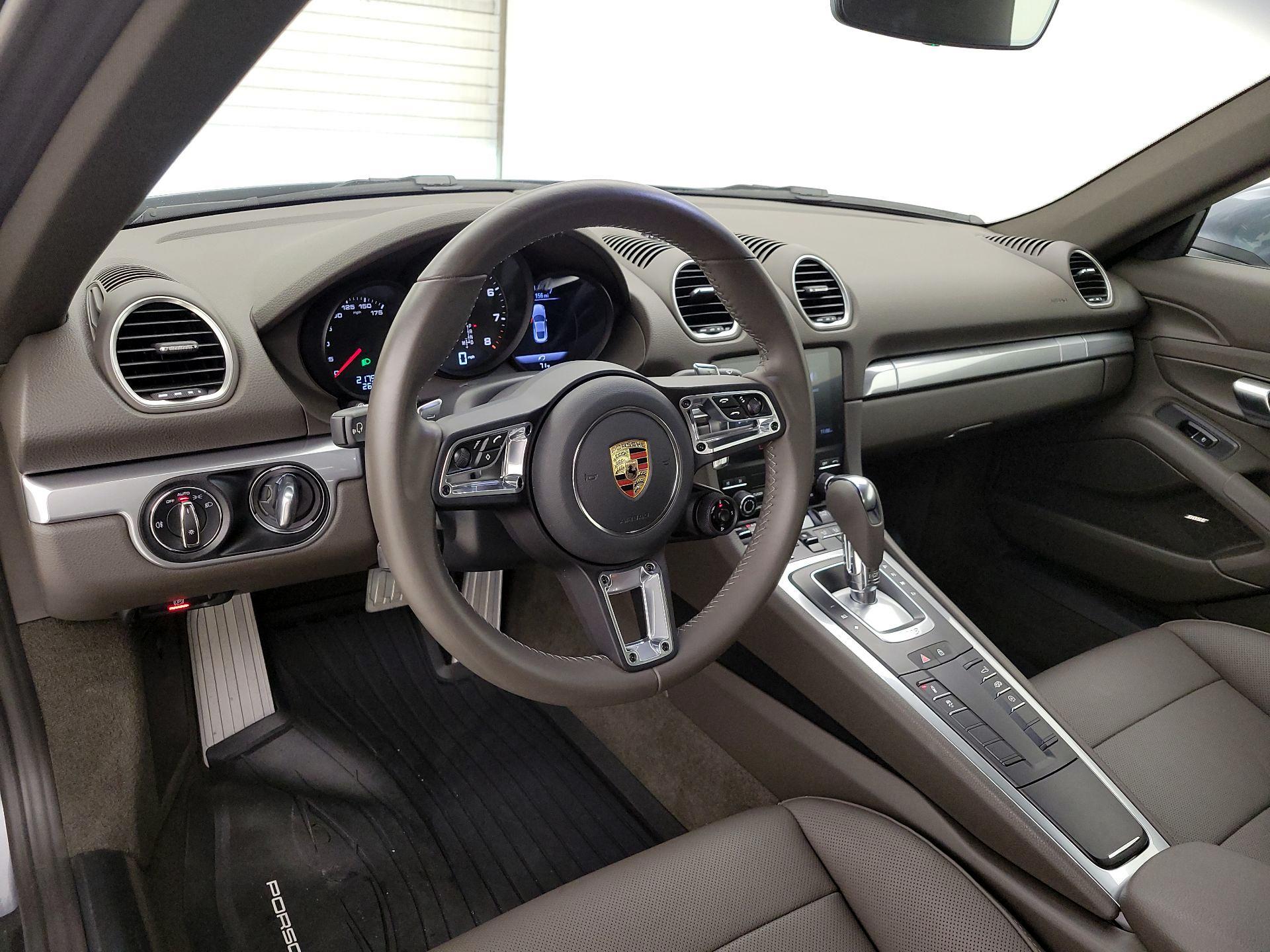 Thumbnail: 2025 Porsche 718 Cayman - 9
