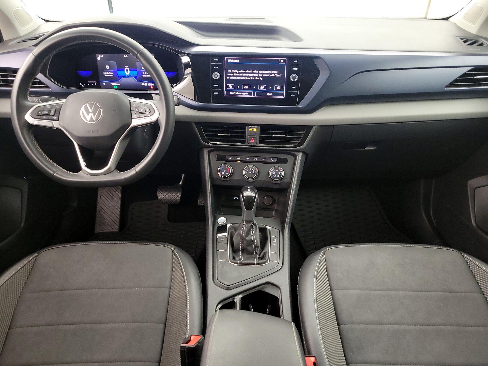 Thumbnail: 2022 Volkswagen Taos - 9