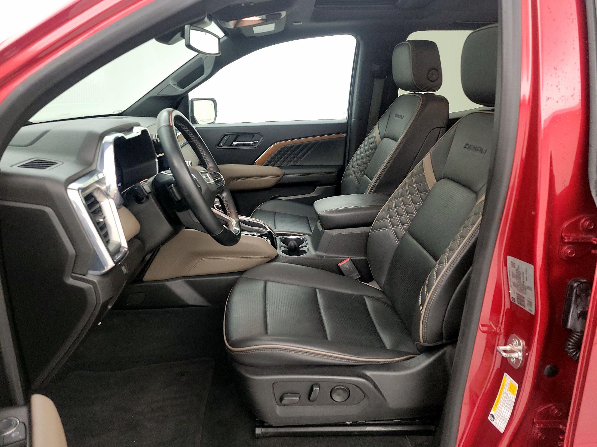 Thumbnail: 2023 GMC Canyon - 11