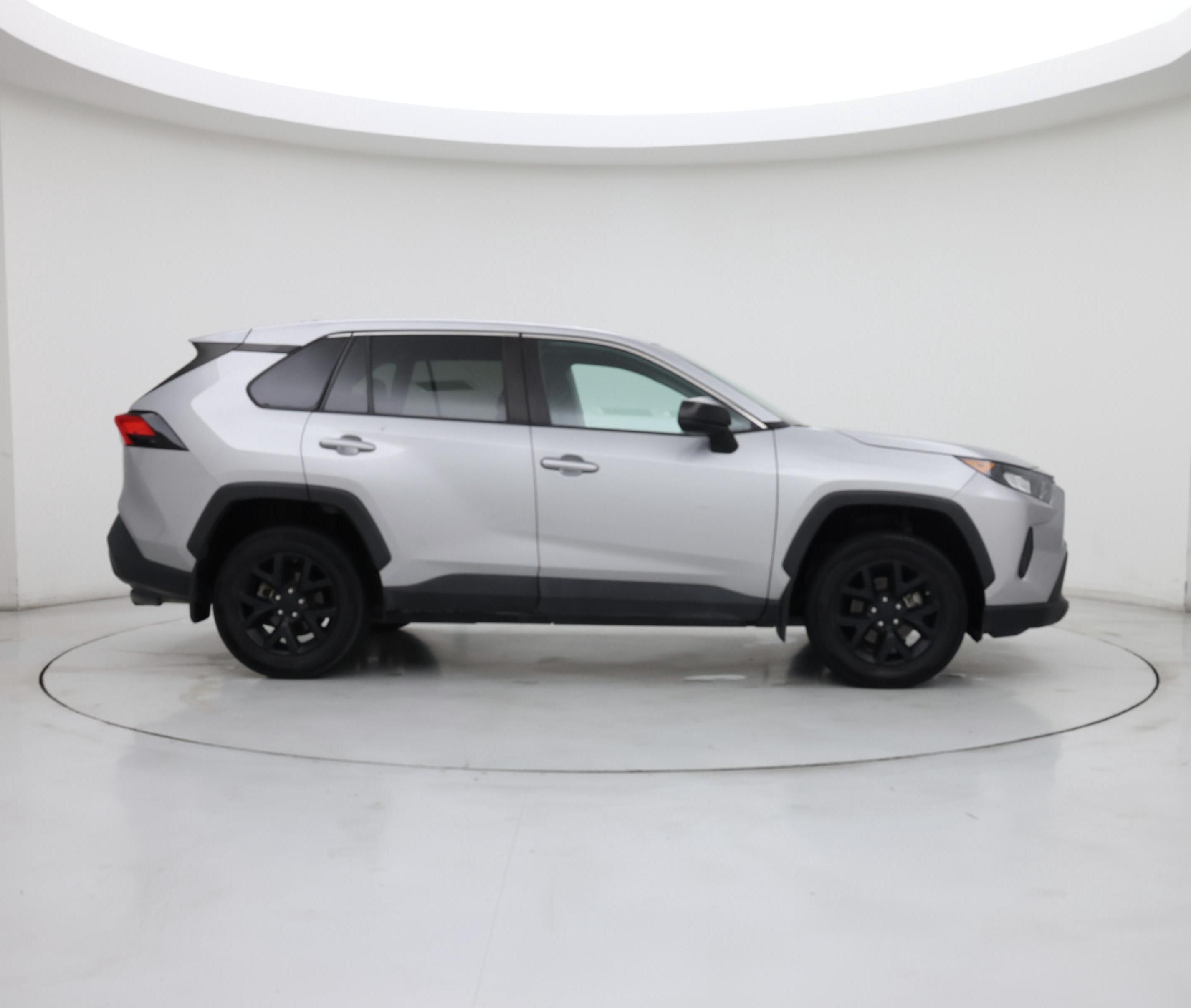 Thumbnail: 2022 Toyota RAV4 - 7