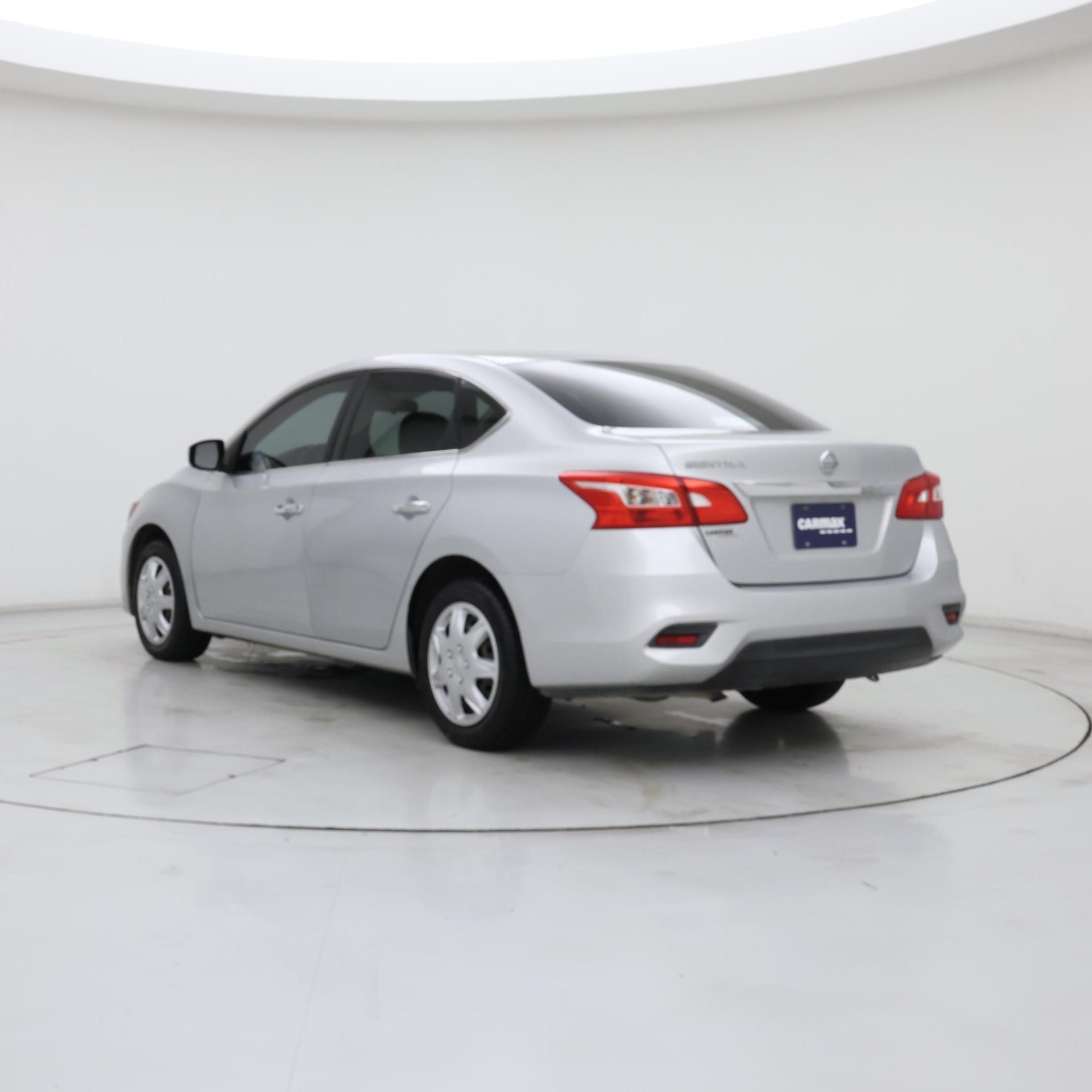 Thumbnail: 2017 Nissan Sentra - 2