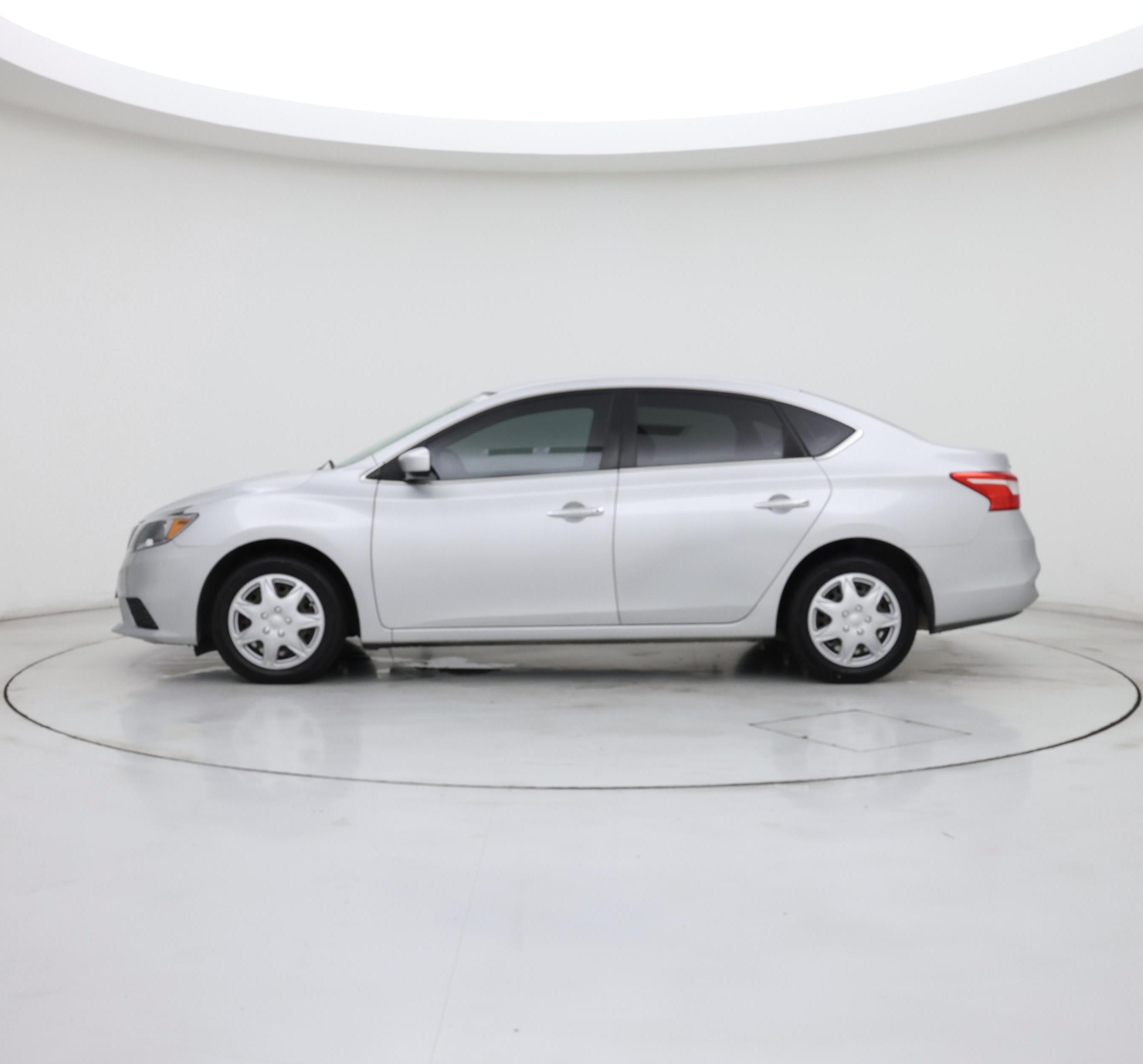 Thumbnail: 2017 Nissan Sentra - 3
