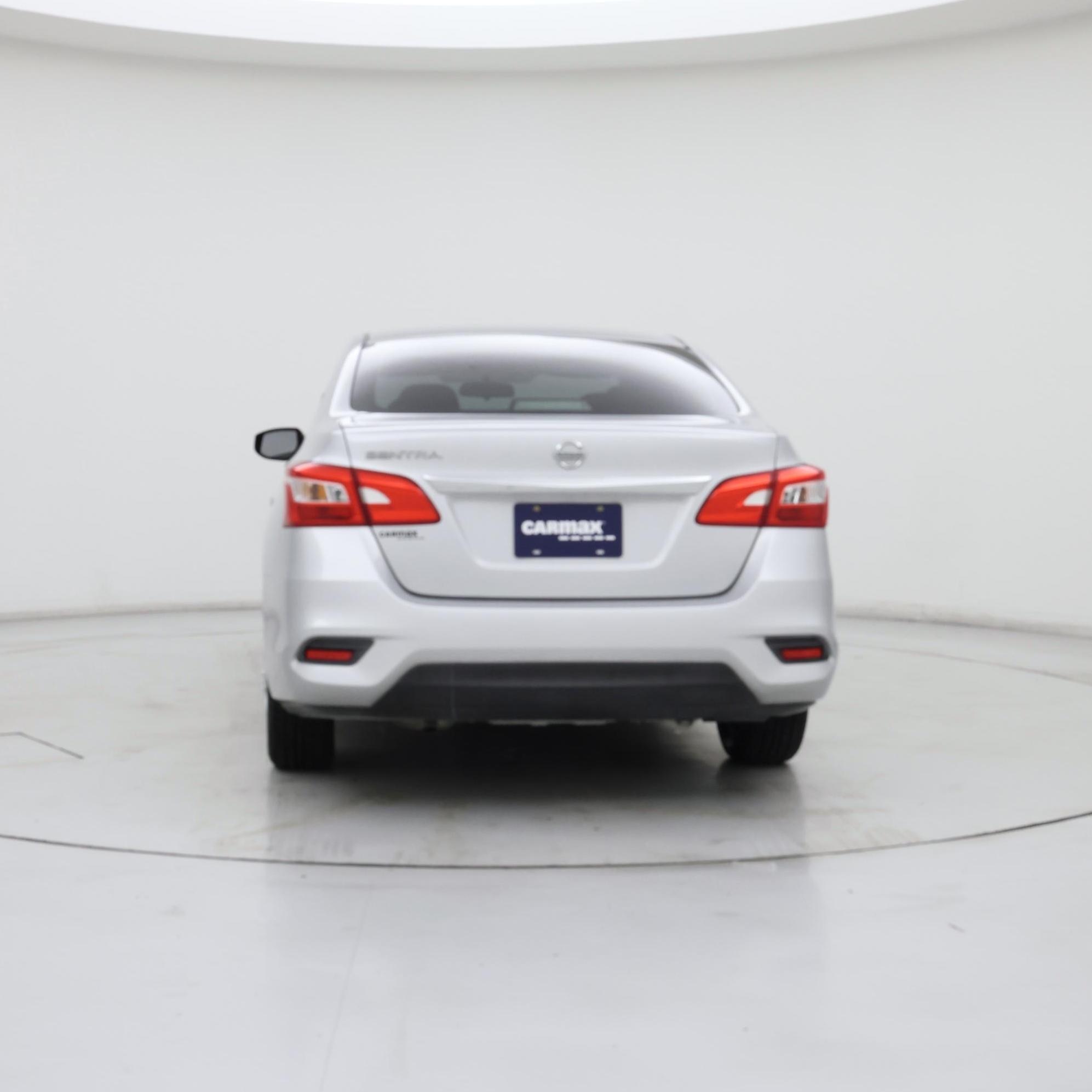 Thumbnail: 2017 Nissan Sentra - 6