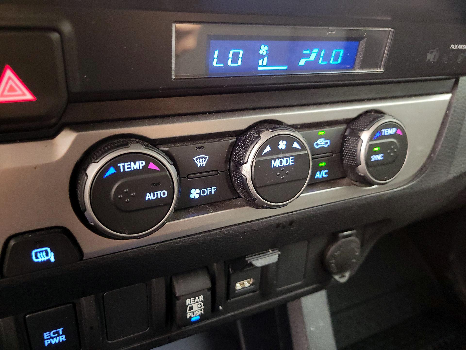 Thumbnail: 2023 Toyota Tacoma - 16