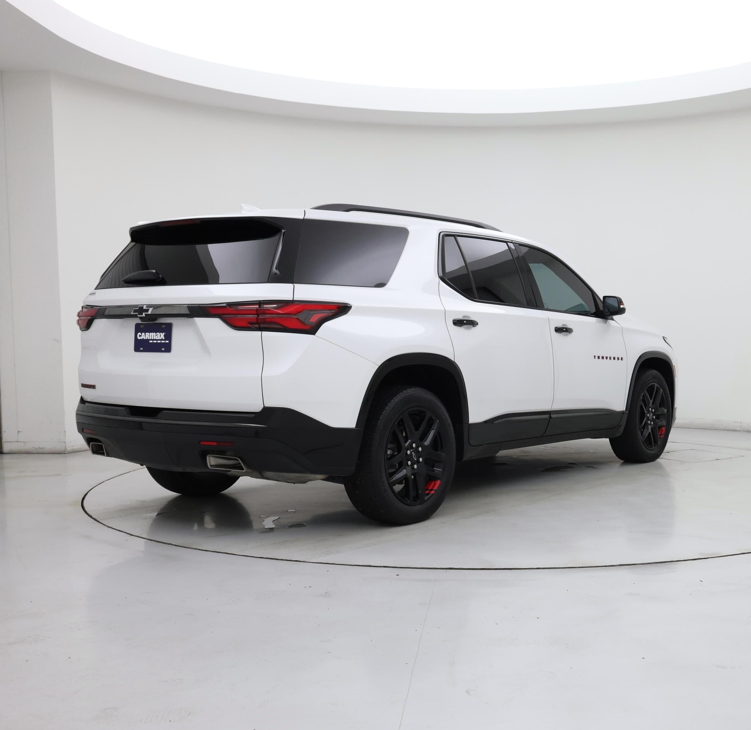 Thumbnail: 2023 Chevrolet Traverse - 8