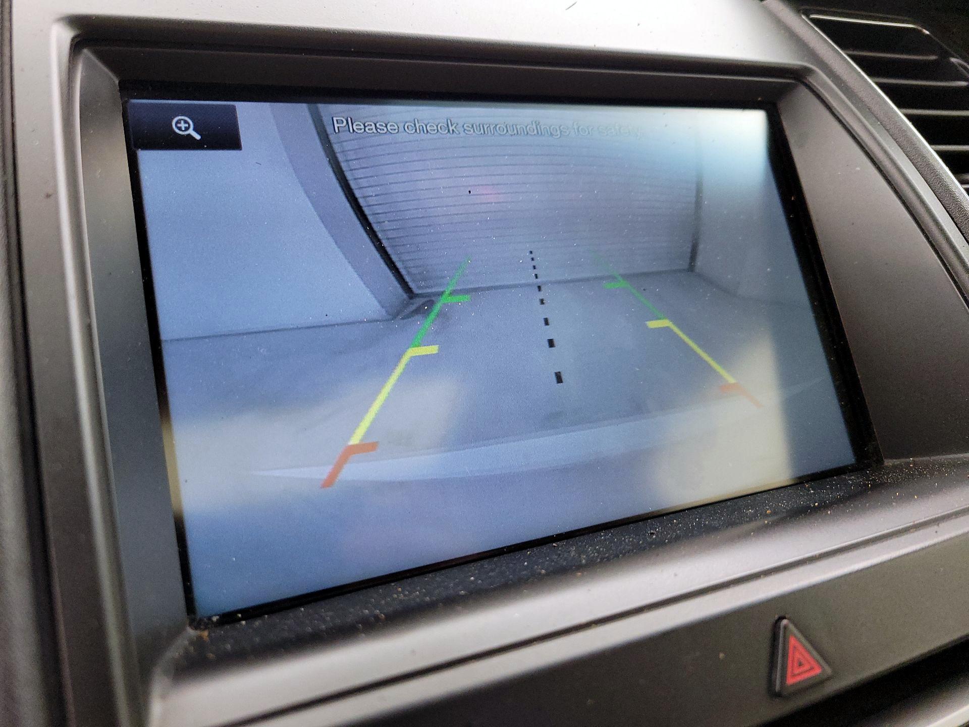 Thumbnail: 2015 Ford Taurus - 14