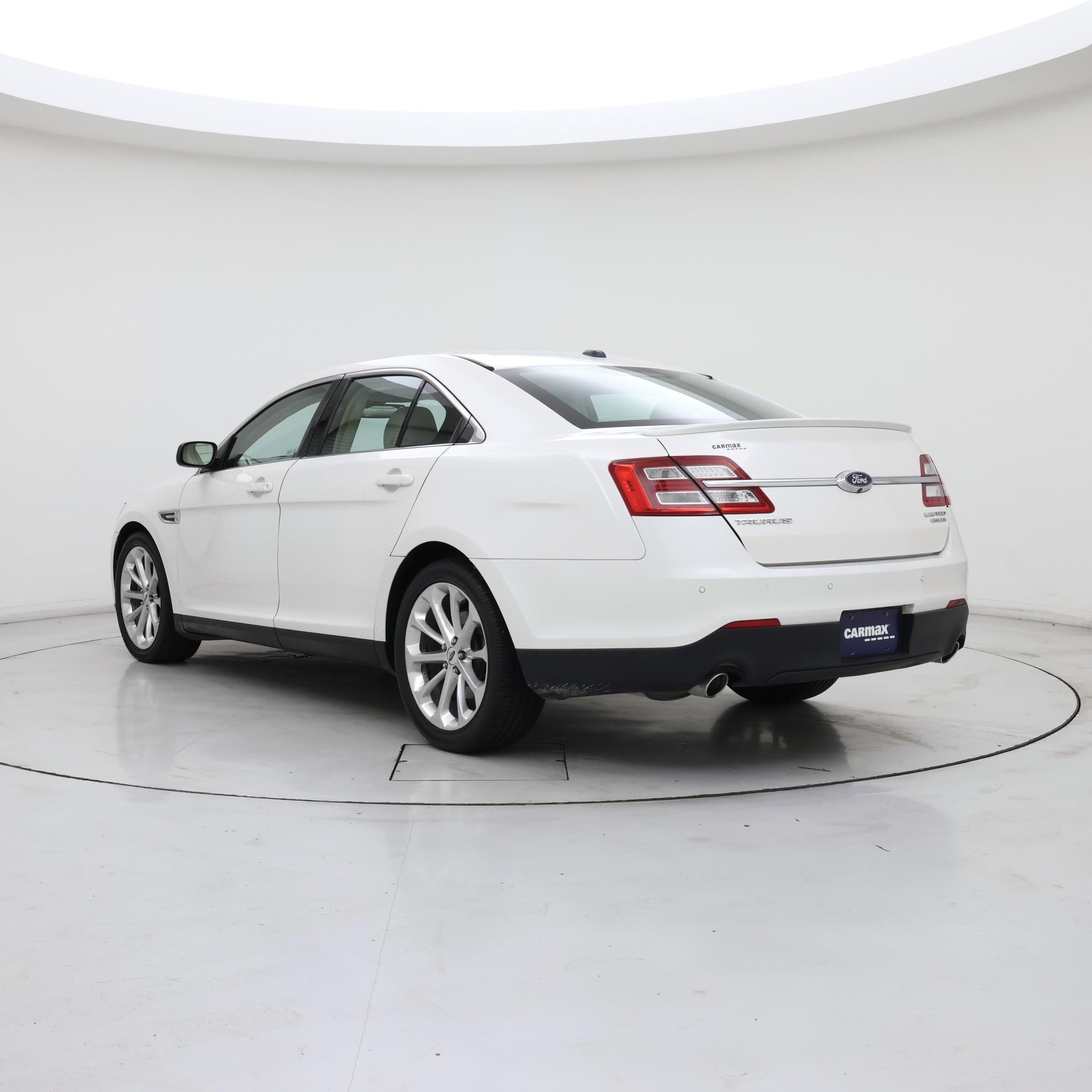 Thumbnail: 2015 Ford Taurus - 2