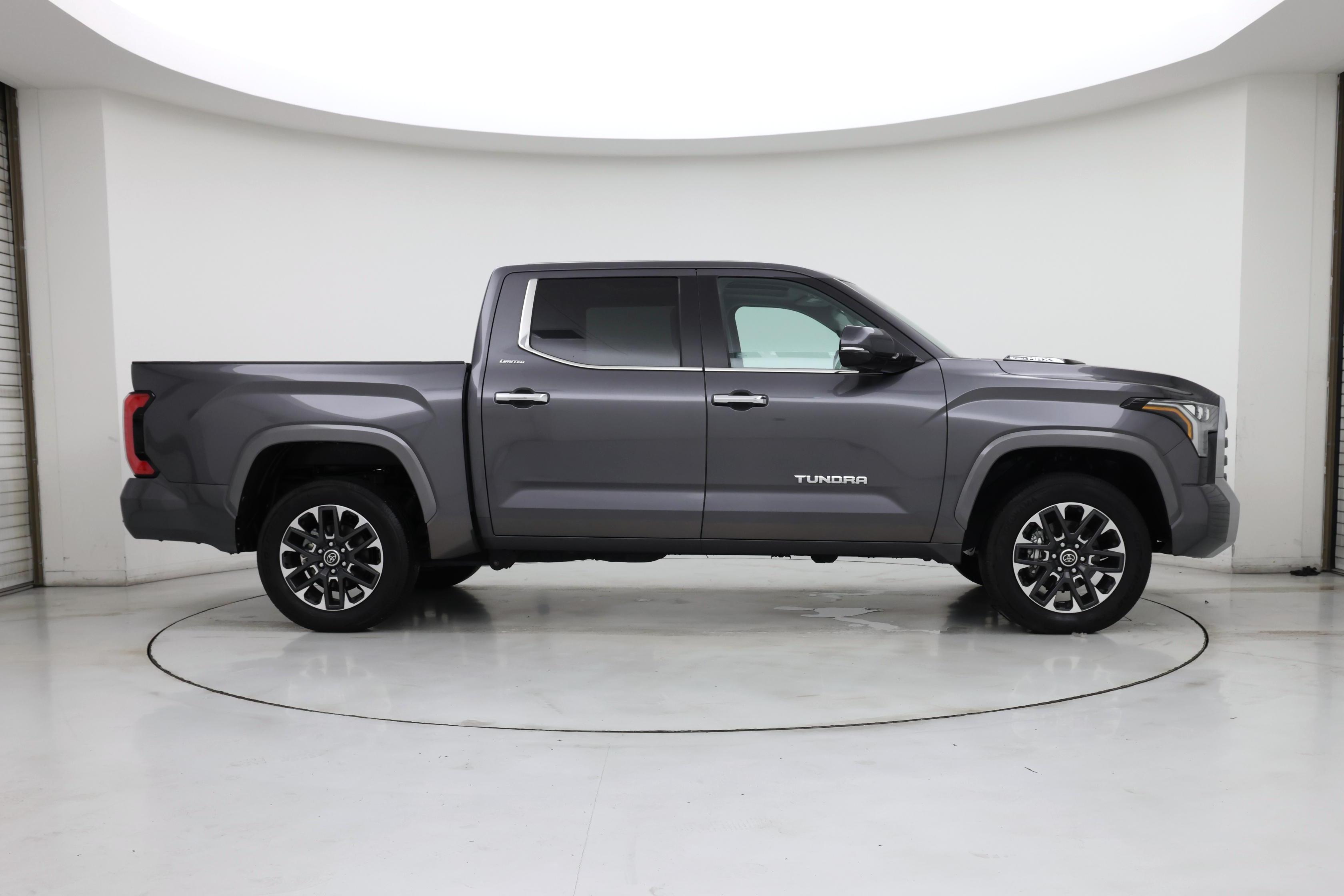 Thumbnail: 2024 Toyota Tundra - 7