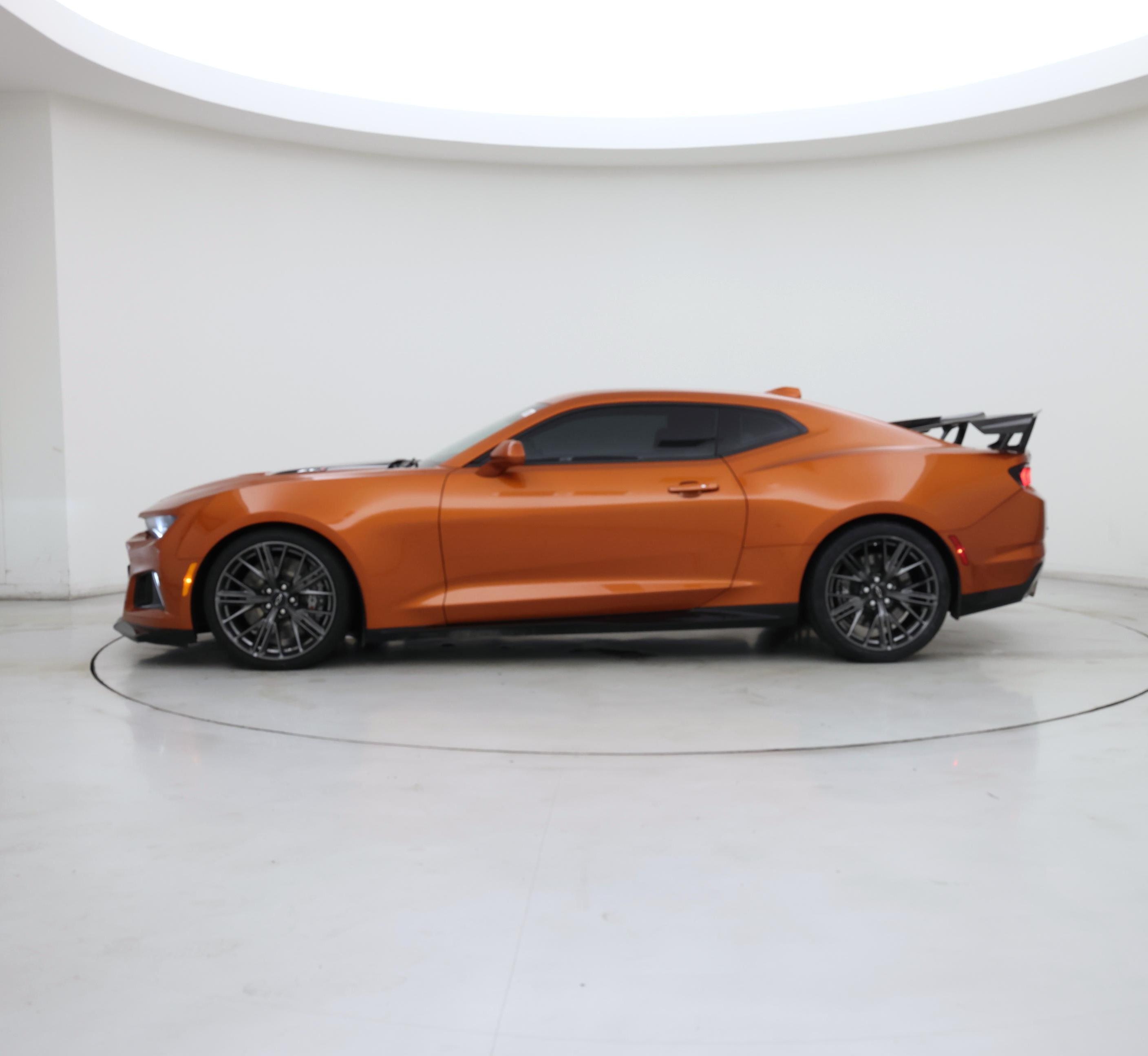 Thumbnail: 2022 Chevrolet Camaro - 3