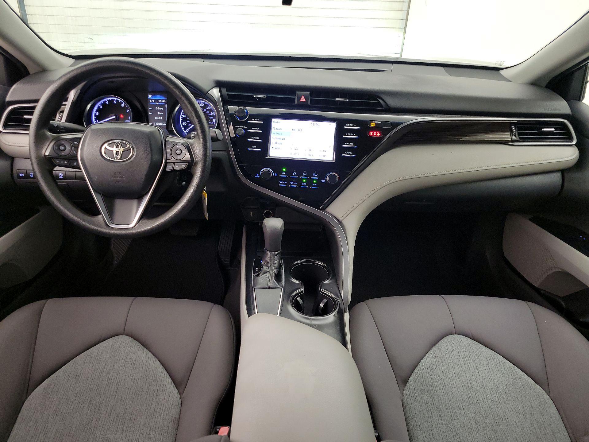 Thumbnail: 2019 Toyota Camry - 9