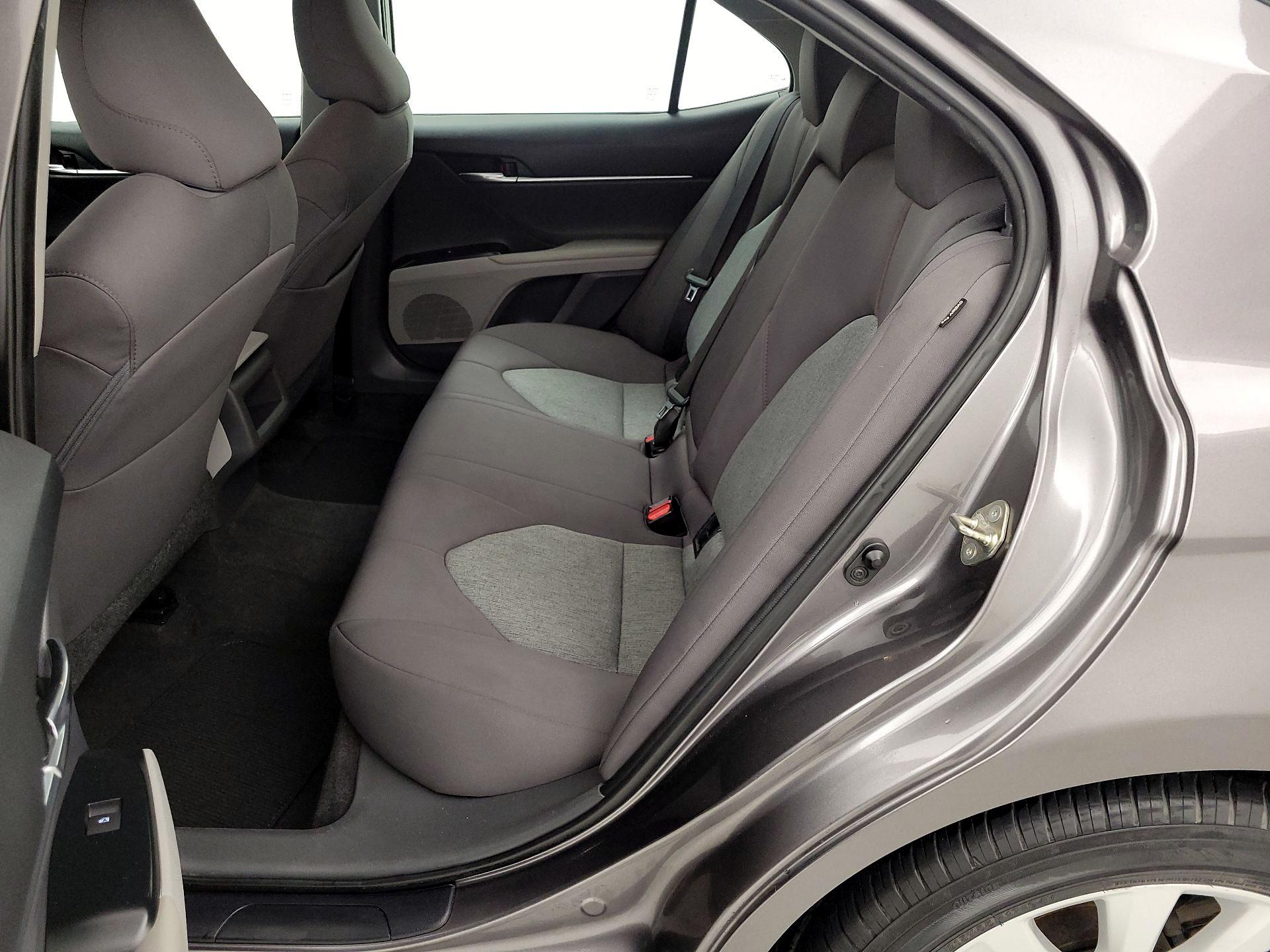 Thumbnail: 2019 Toyota Camry - 19