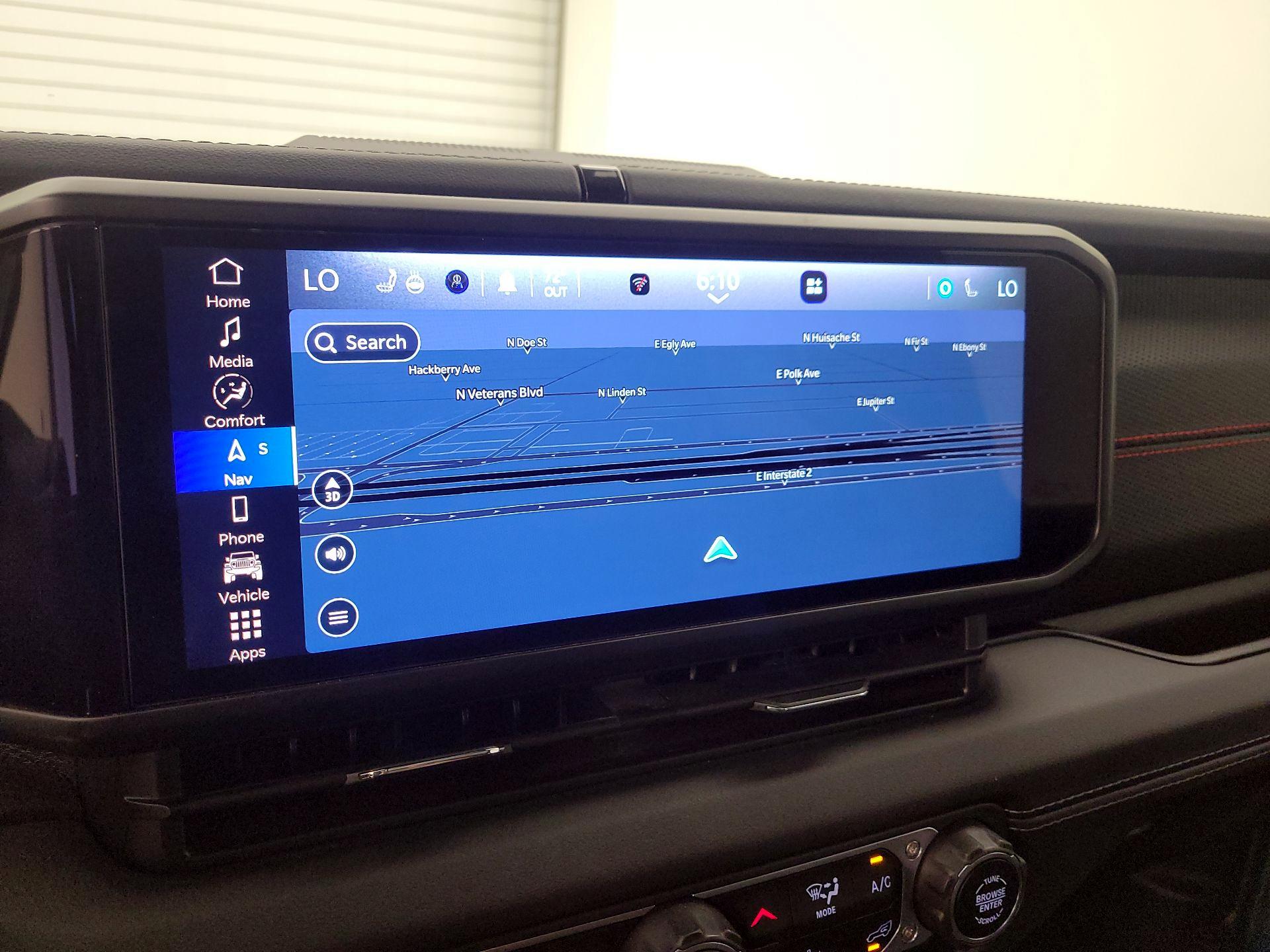 Thumbnail: 2024 Jeep Wrangler - 14