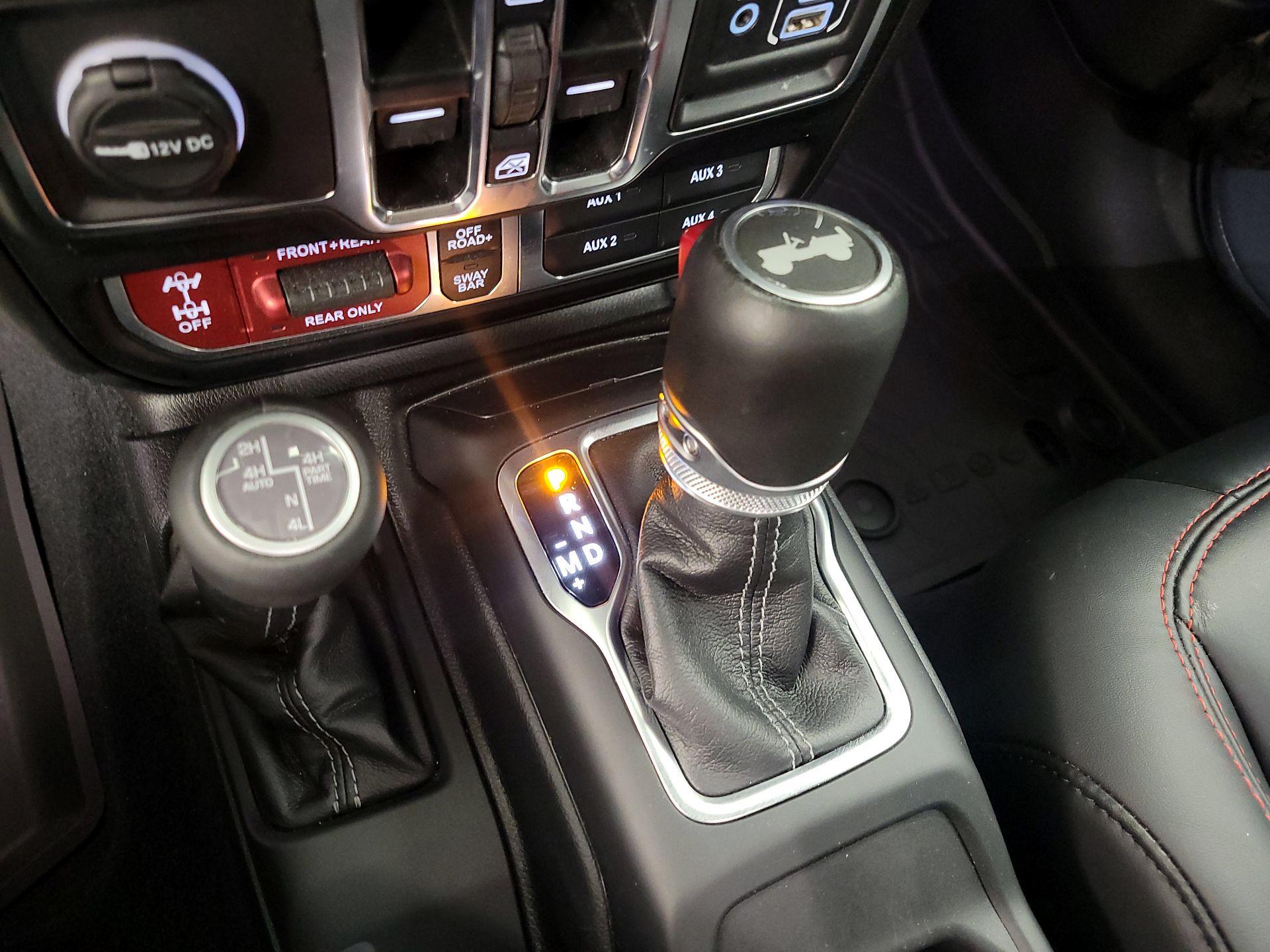 Thumbnail: 2024 Jeep Wrangler - 18