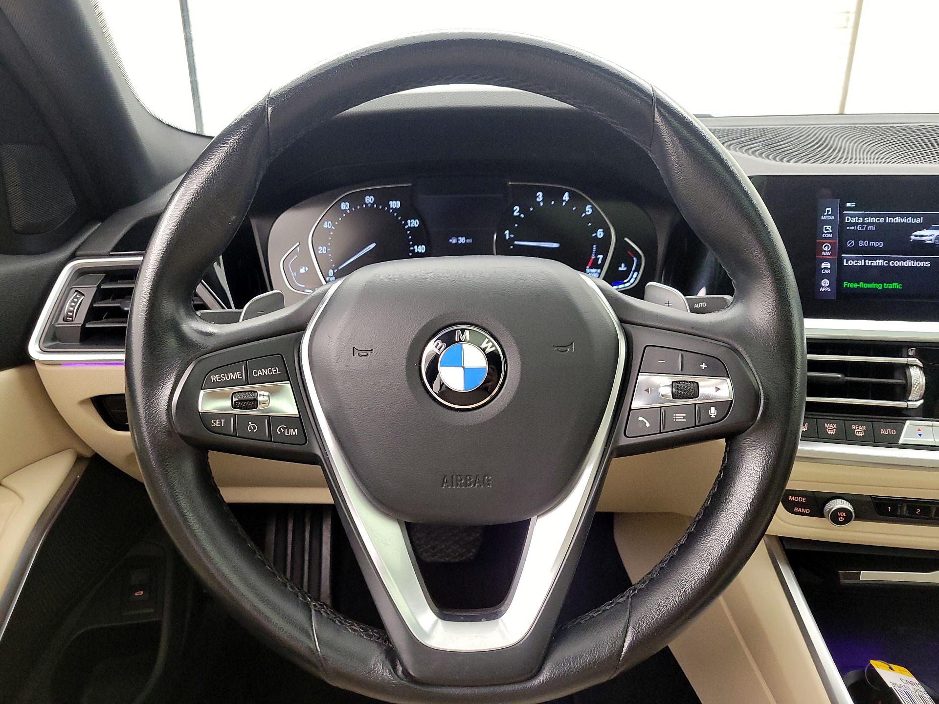Thumbnail: 2022 BMW 3 Series - 10