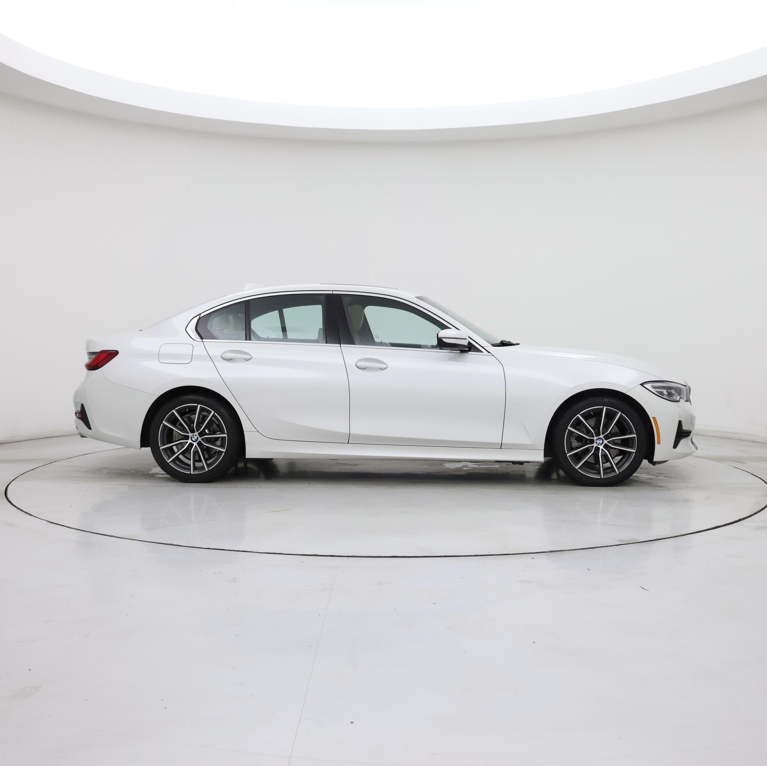Thumbnail: 2022 BMW 3 Series - 7