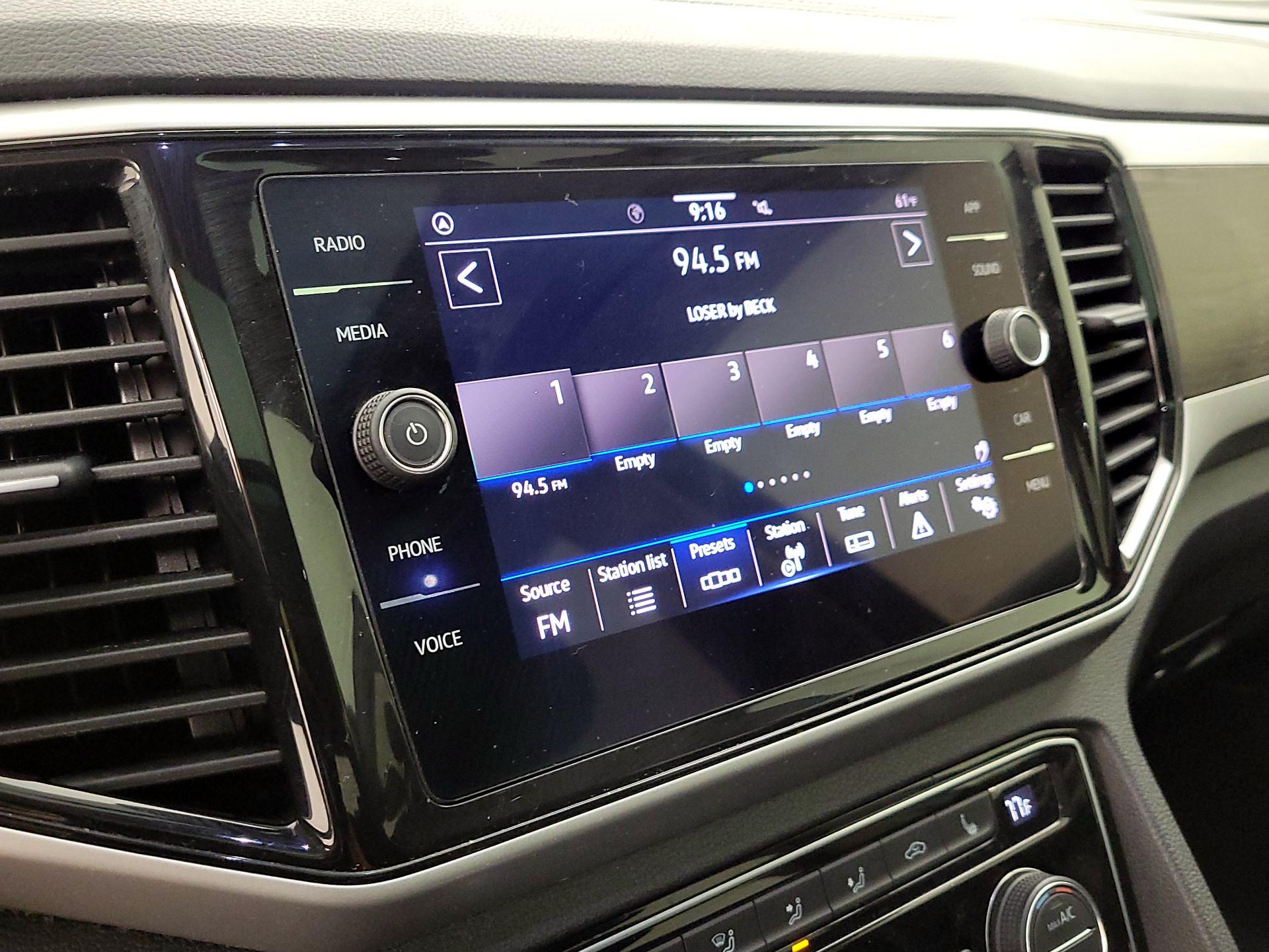 Thumbnail: 2022 Volkswagen Atlas - 15