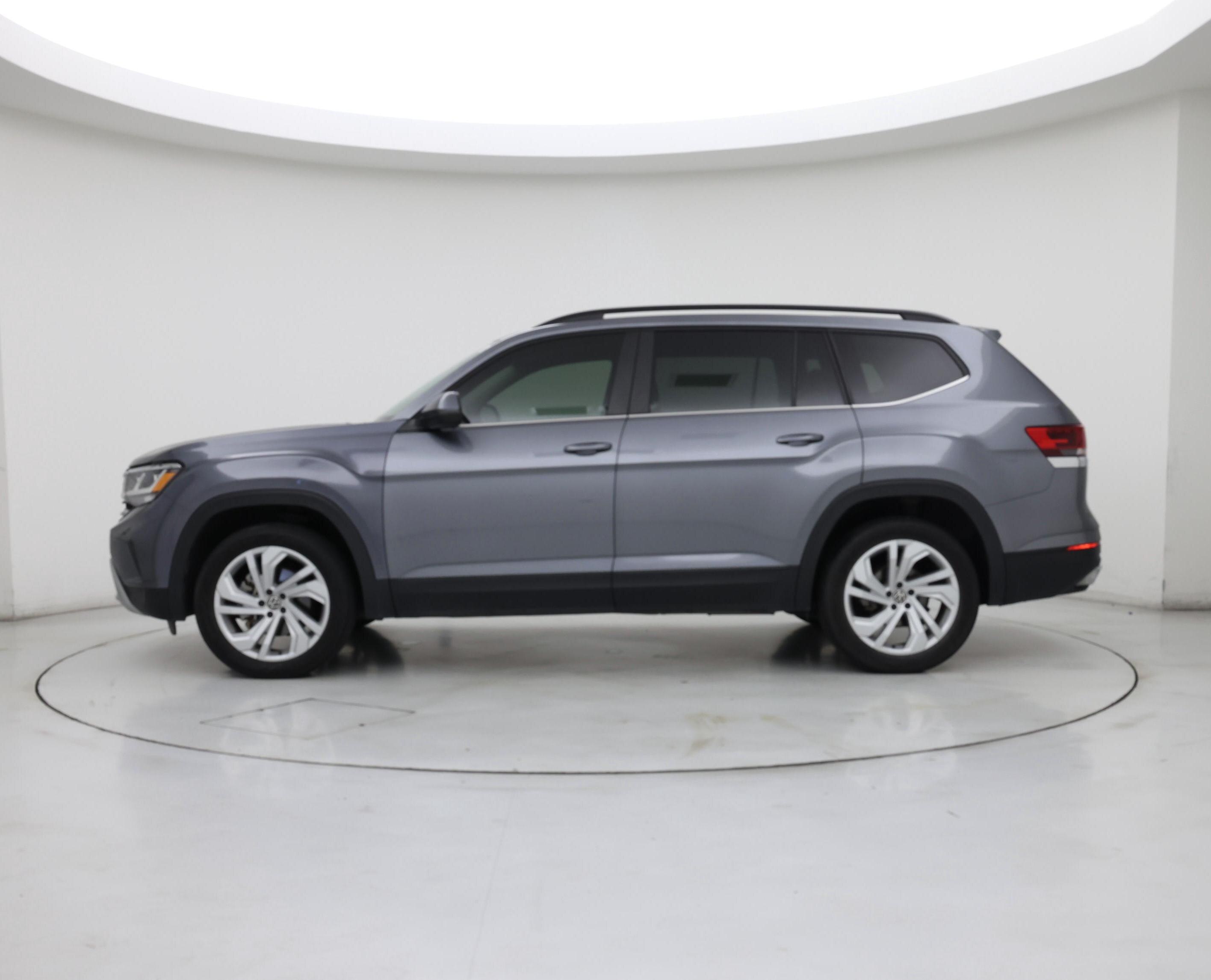 Thumbnail: 2022 Volkswagen Atlas - 3