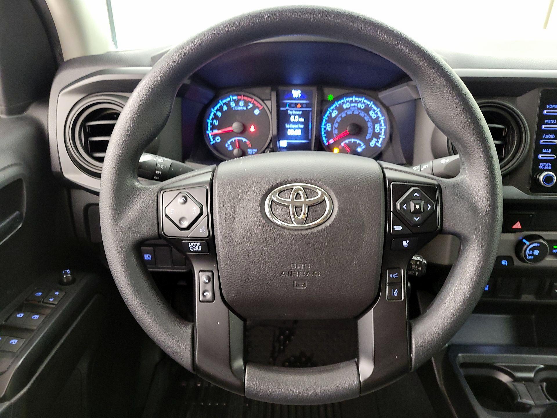 Thumbnail: 2021 Toyota Tacoma - 10