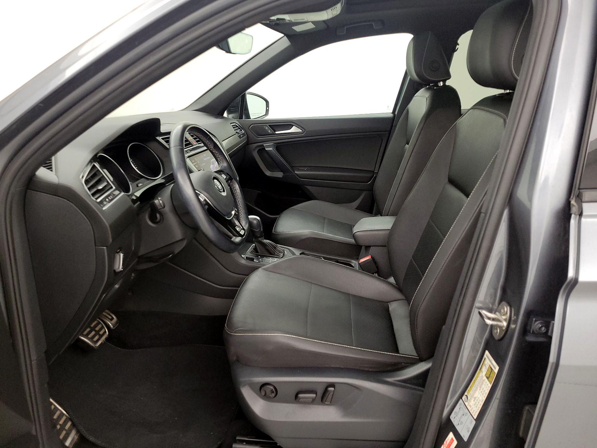 Thumbnail: 2021 Volkswagen Tiguan - 11