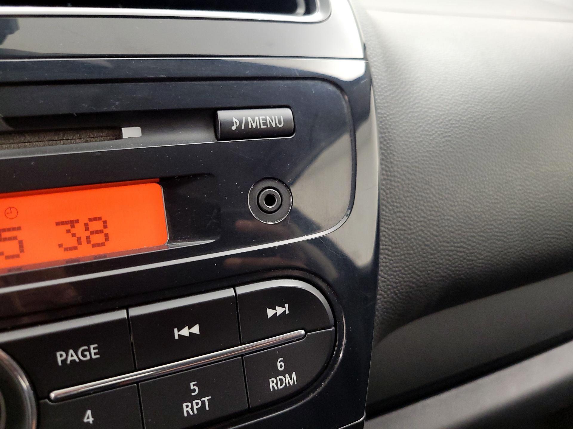 Thumbnail: 2015 Mitsubishi Mirage - 17