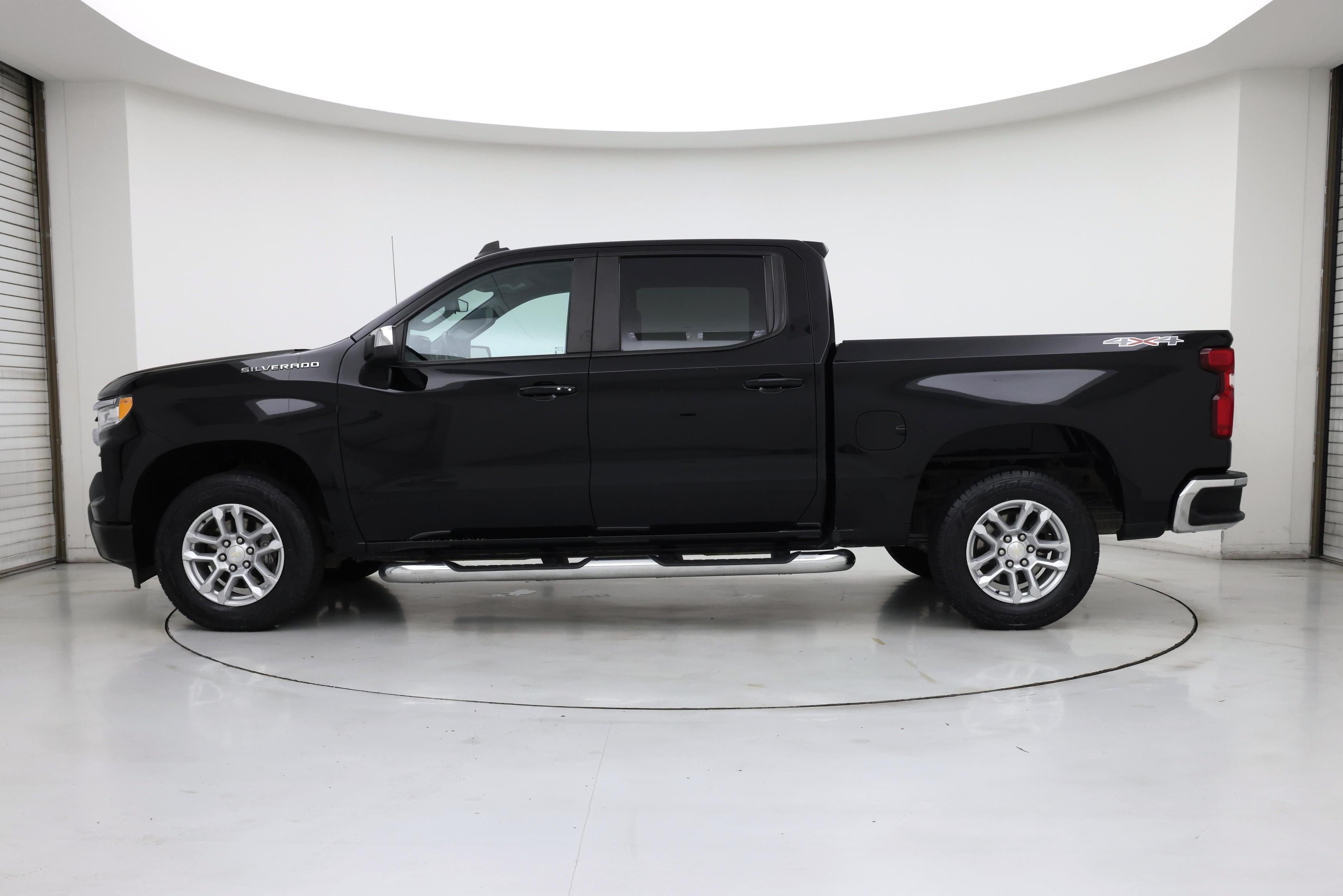 Thumbnail: 2023 Chevrolet Silverado 1500 - 3