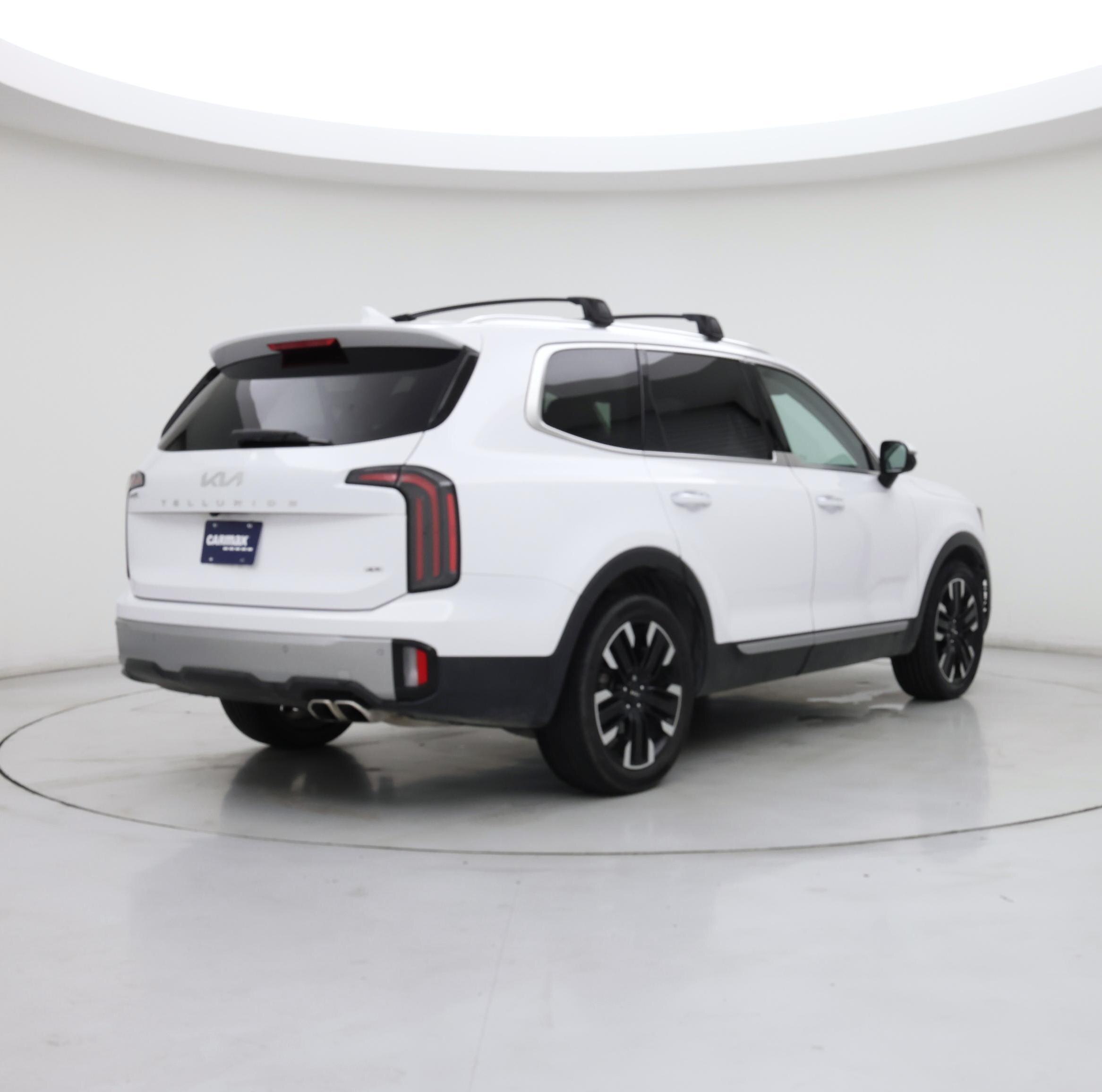 Thumbnail: 2023 Kia Telluride - 8