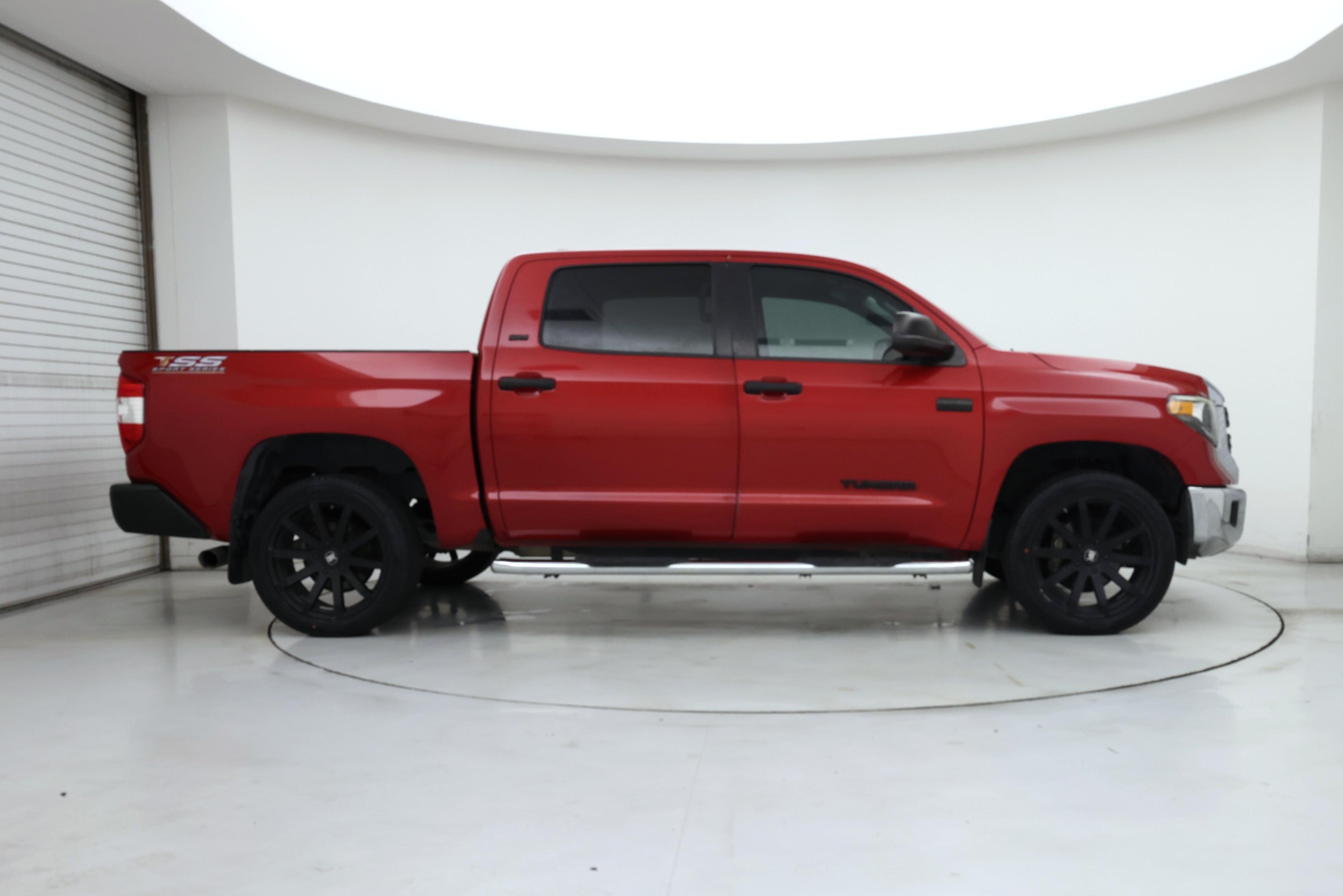 Thumbnail: 2021 Toyota Tundra - 7