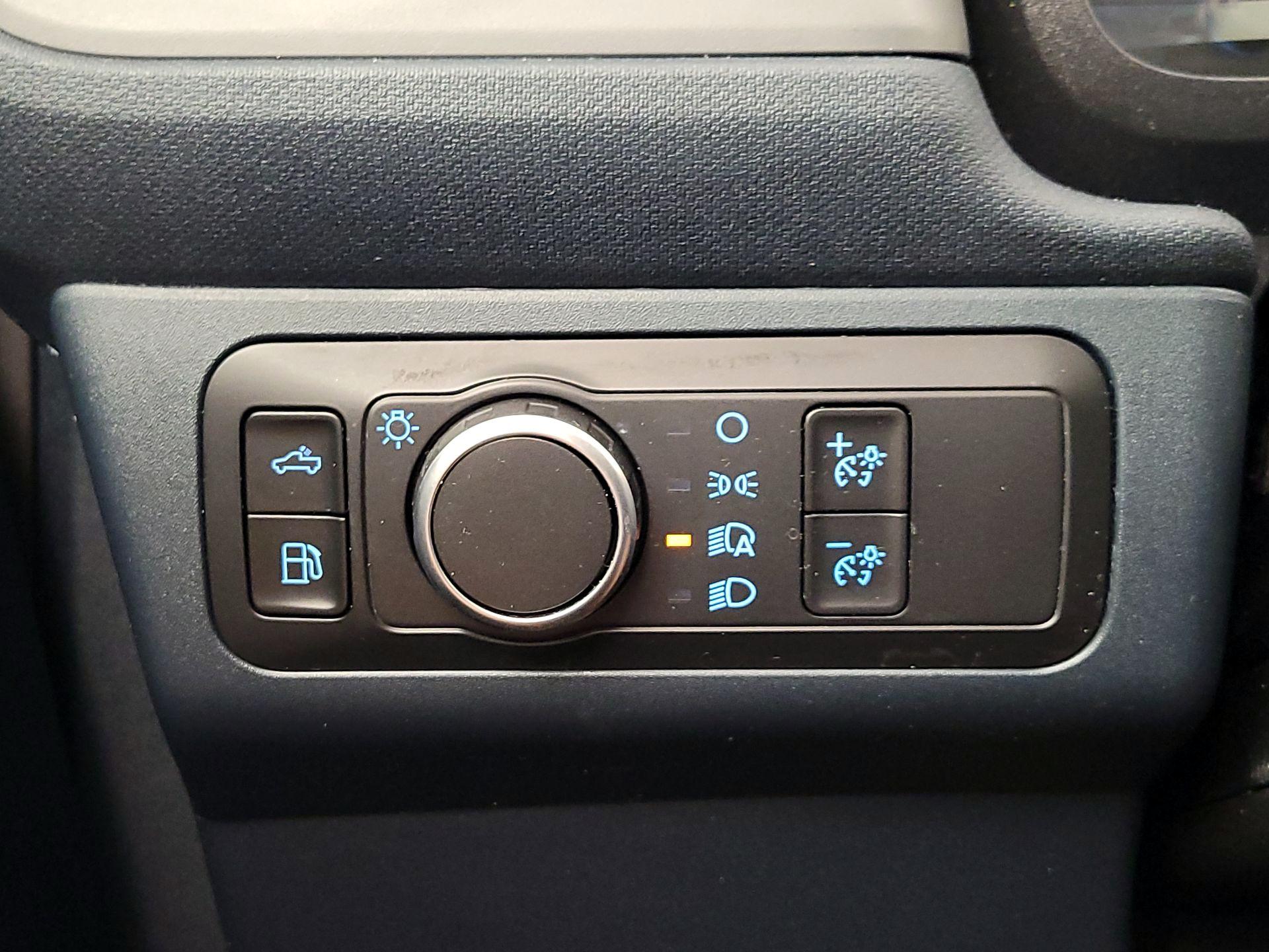 Thumbnail: 2022 Ford Maverick - 13